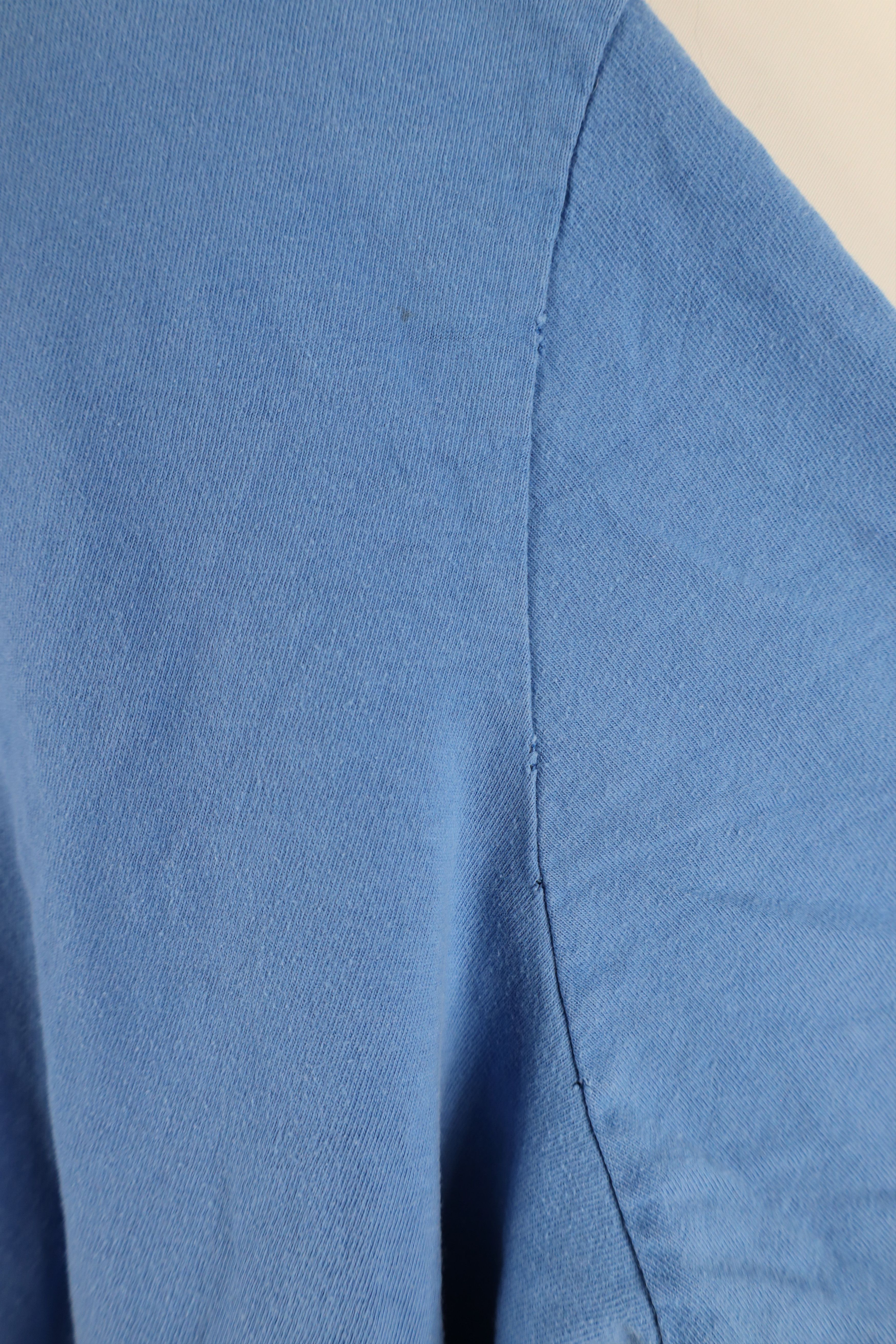 Vintage Vintage Spell Out Detroit Lions Football V-Neck T-Shirt Size XXL / US 16-18 / IT 52-54 - 9 Thumbnail