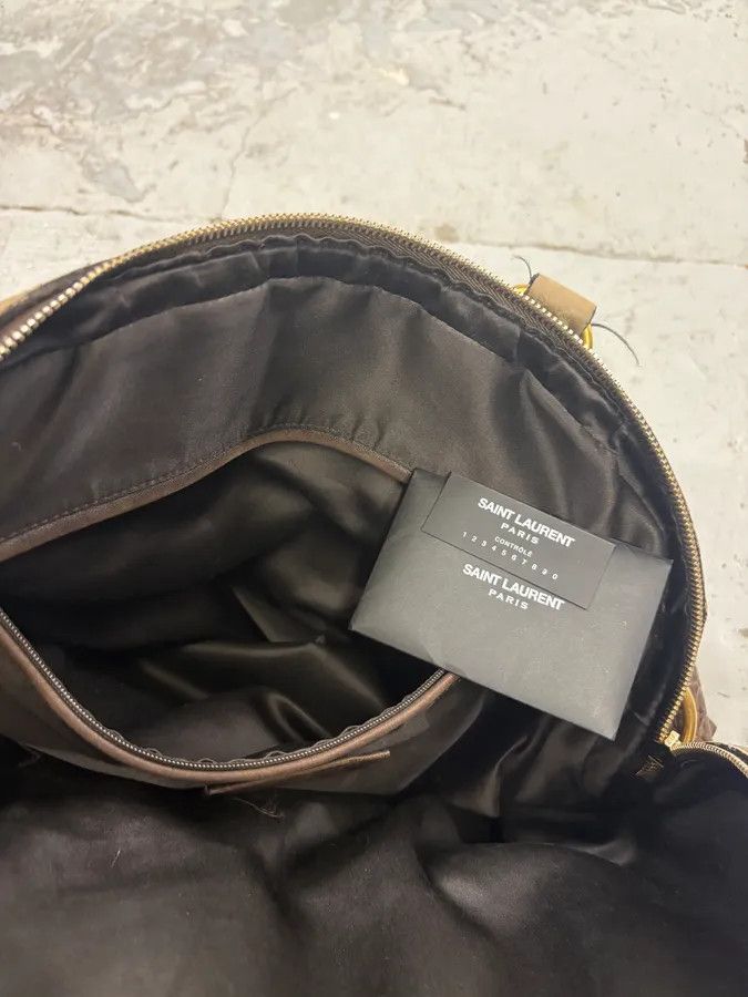 Yves Saint Laurent Yves Saint Laurent Easy Muse Crocodile Effect Gradient Brown Leather Bag Size ONE SIZE - 10 Thumbnail