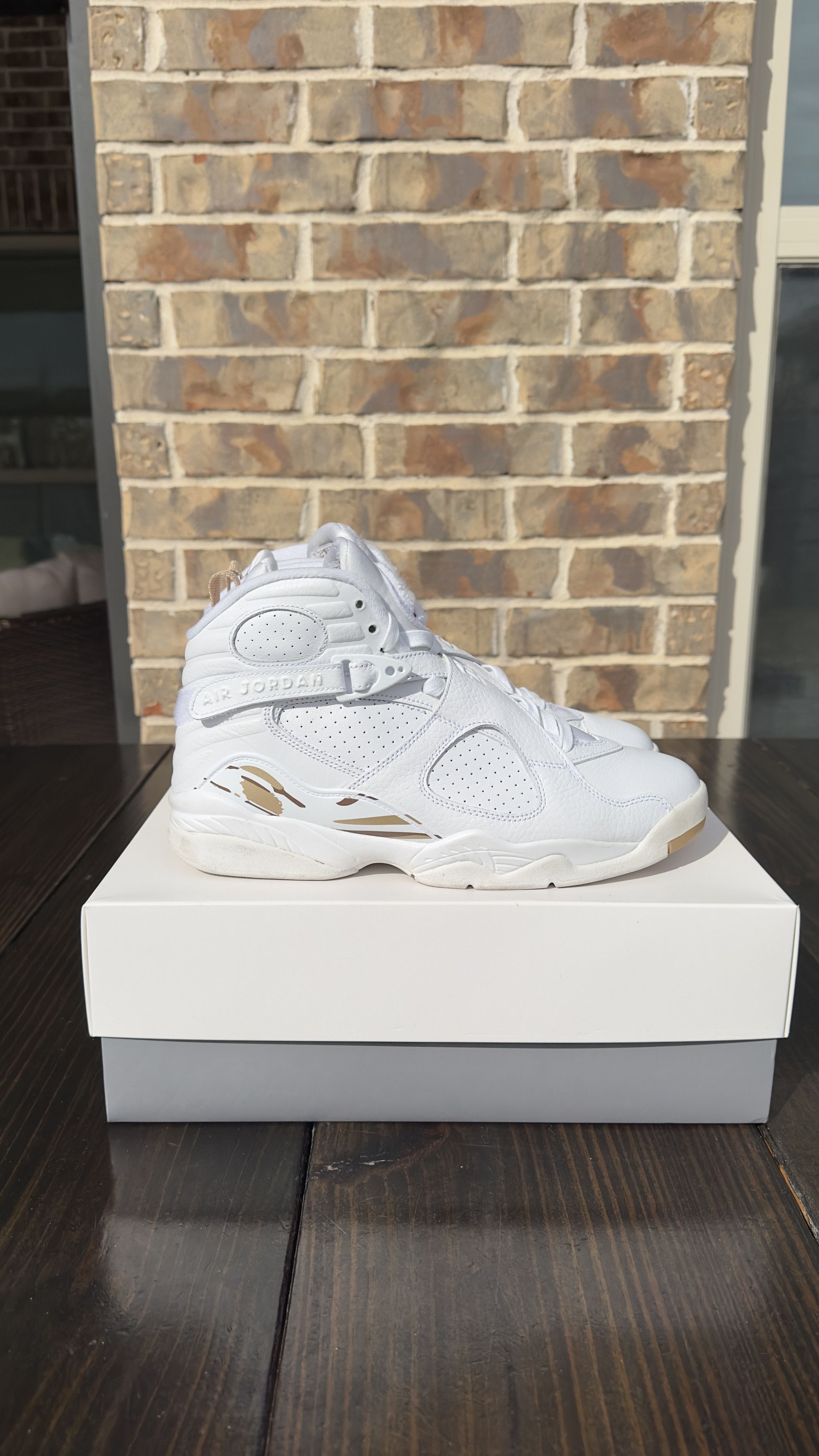 Jordan Brand × October's Very Own OVO x Jordan 8 White size 10 Size US 10 / EU 43 - 3 Thumbnail