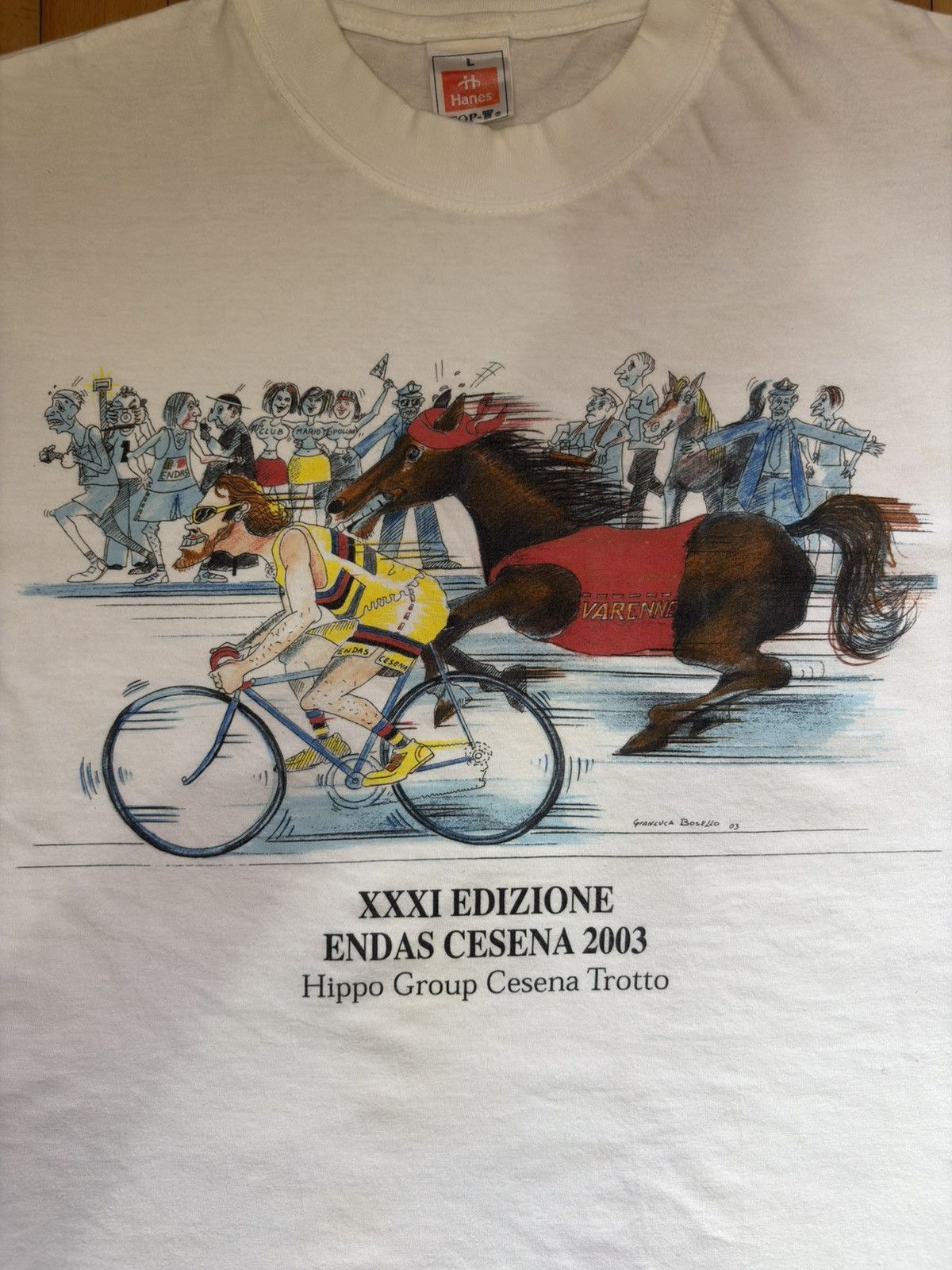 Hanes Vintage 2003 Hanes tag Graphic T-Shirt Size US L / EU 52-54 / 3 - 3 Thumbnail