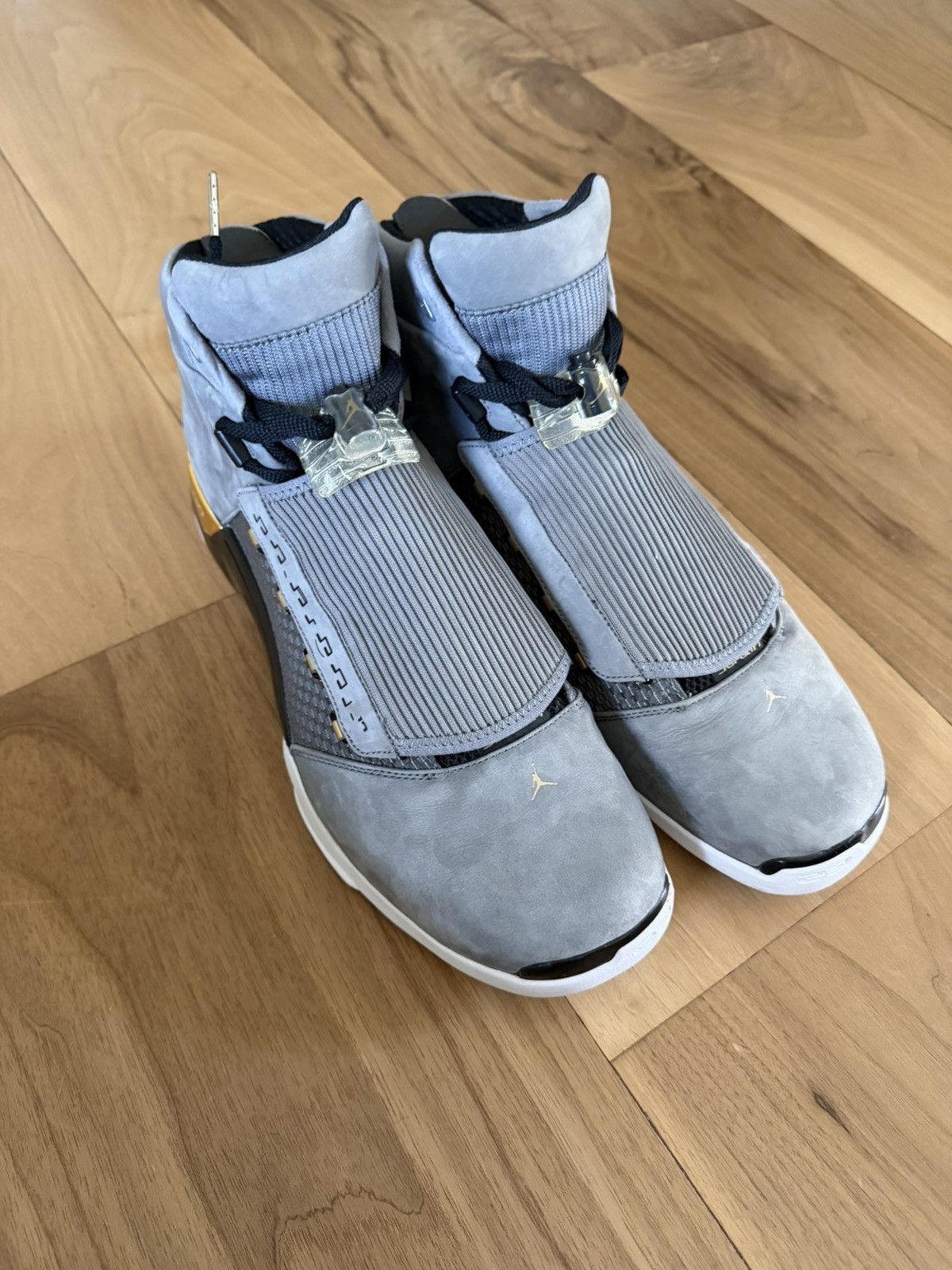 Jordan Brand Air Jordan 17 x Trophy Room Cool Grey Size US 14 / EU 47 - 2 Thumbnail