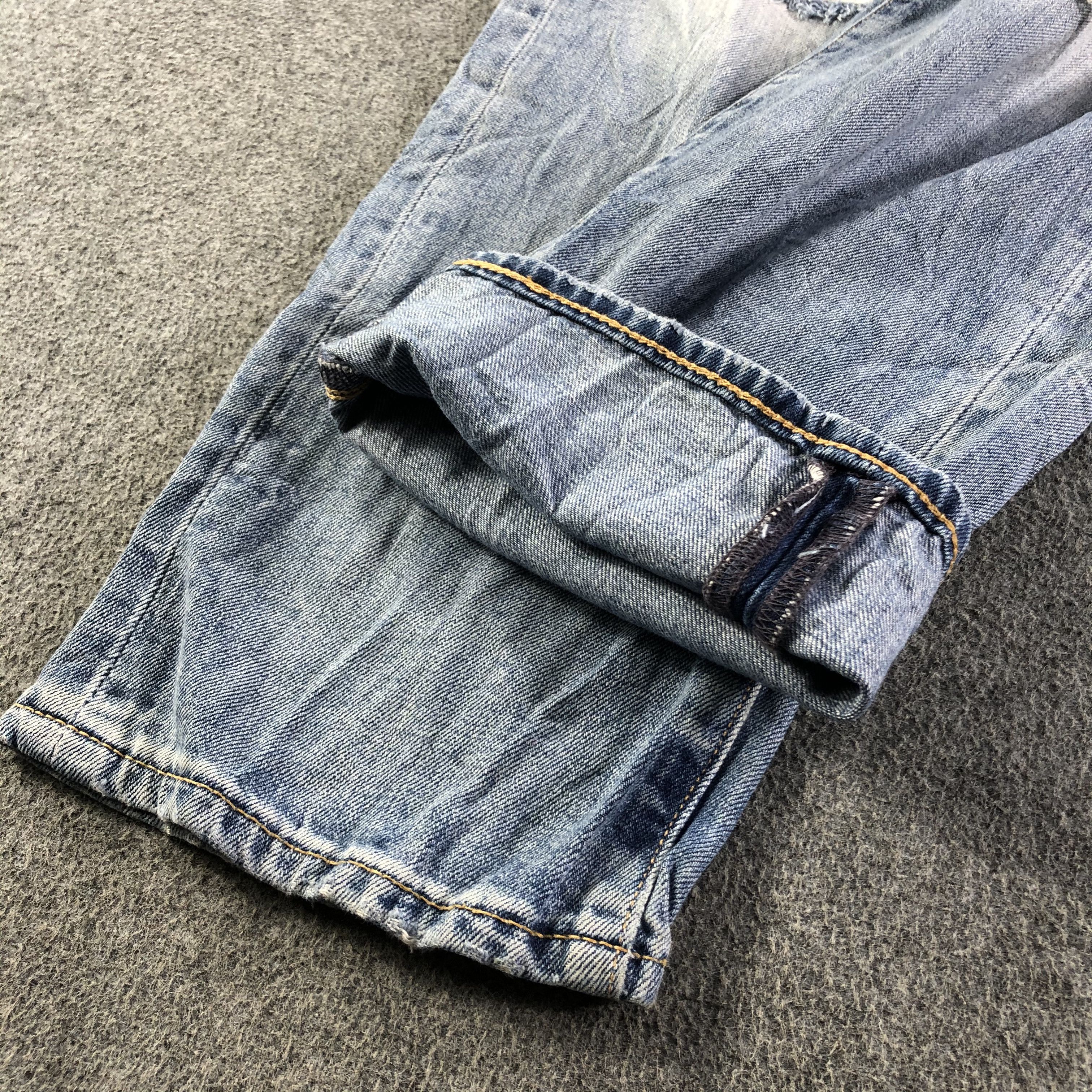 Levi's Vintage Faded Blue Levis 513 Jeans-J3278 Size US 30 / EU 46 - 6 Thumbnail