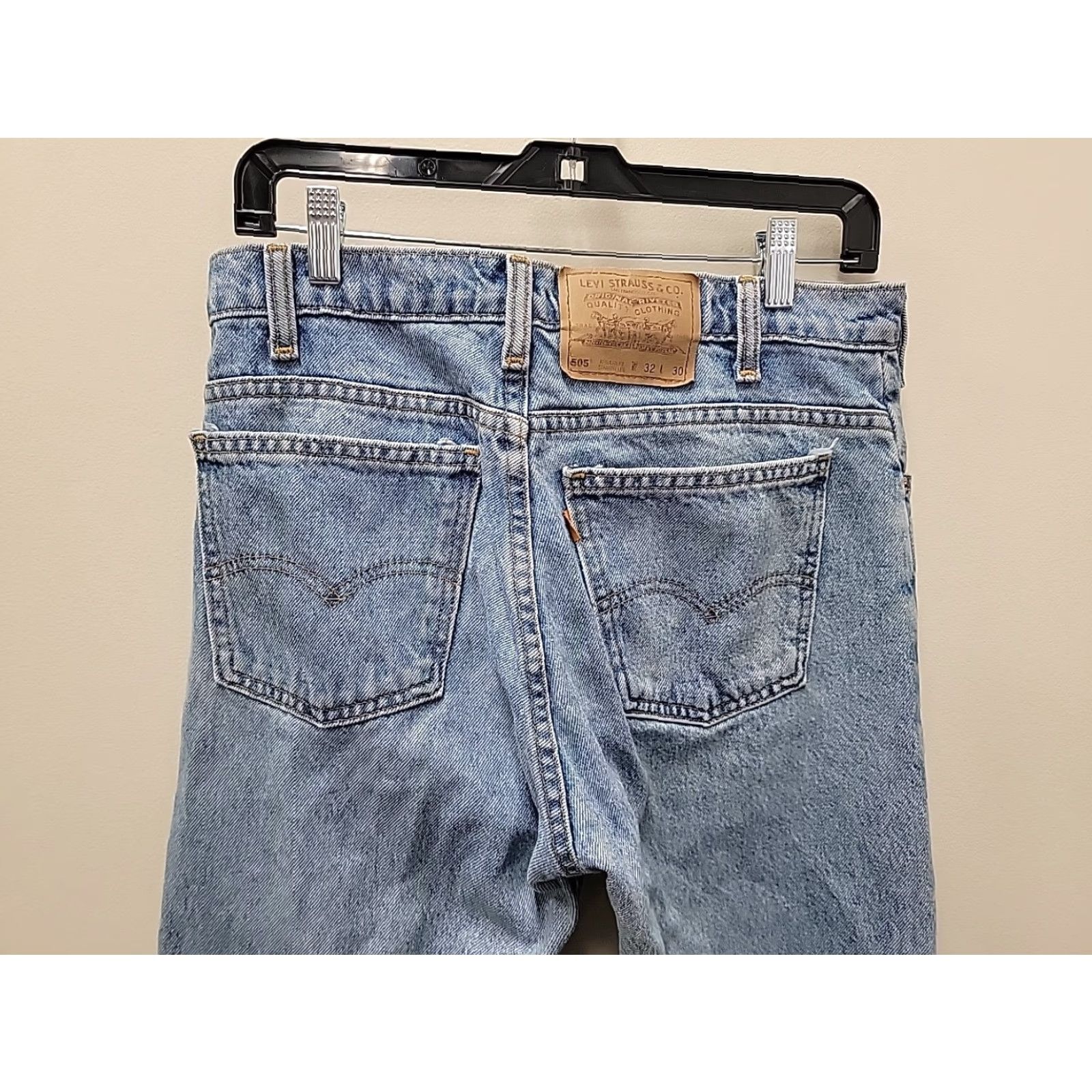 Levi's VINTAGE Levi's Jeans Mens 32x30 Blue 505 Denim Orange Tag Made In Canada Size US 32 / EU 48 - 7 Thumbnail