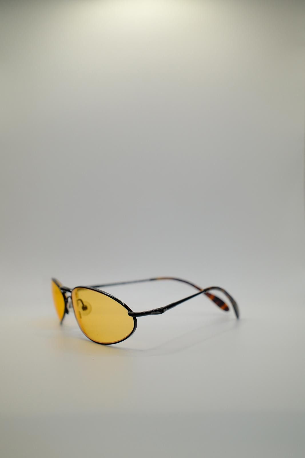 Katharine Hamnett London 90s Katharine Hamnett Oval Frame Yellow Tint Sunglass Size ONE SIZE - 2 Thumbnail