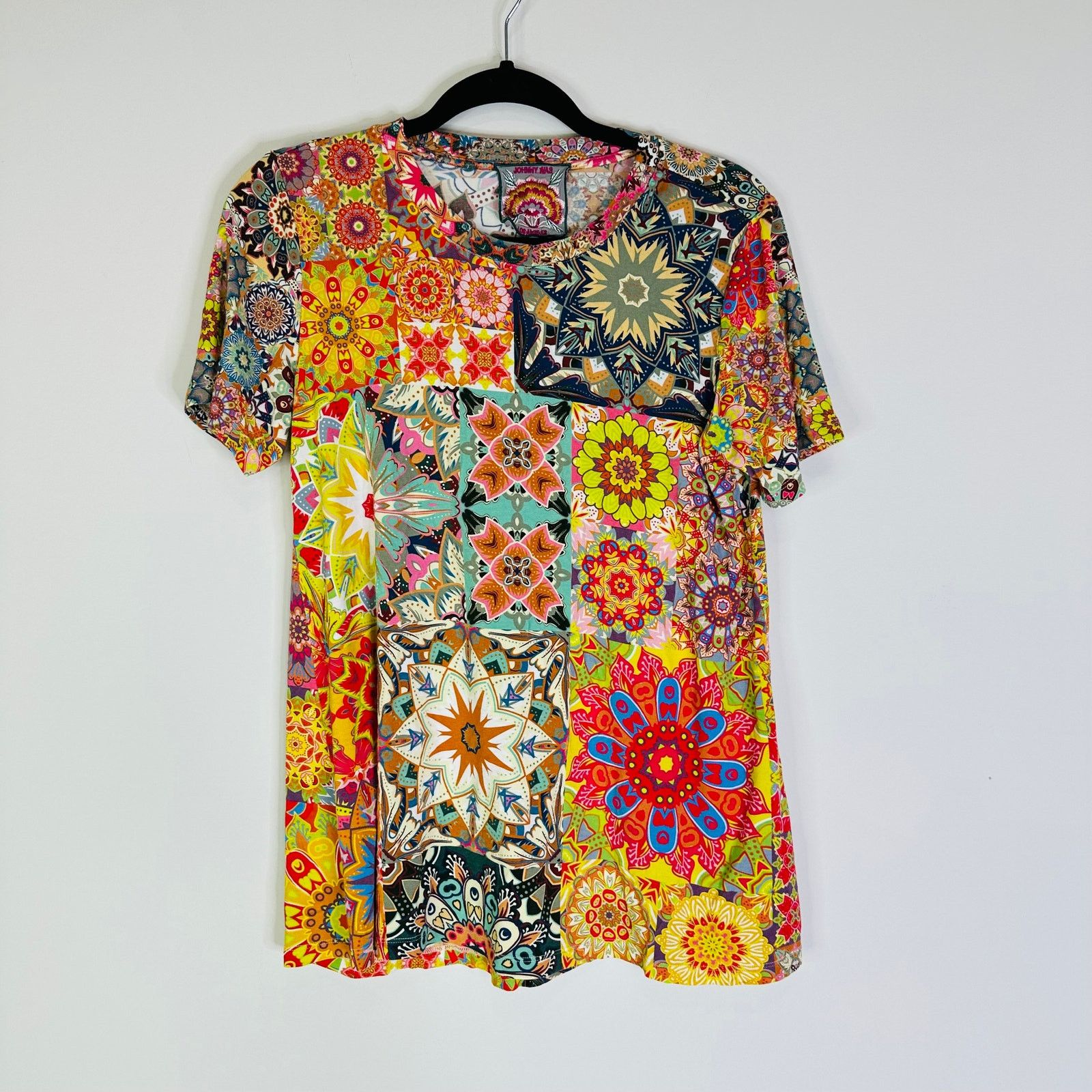 Johnny Was Johnny Was Kaleida Favorite Crew Neck Swing Tee Size medium Size M / US 6-8 / IT 42-44 - 1 Thumbnail