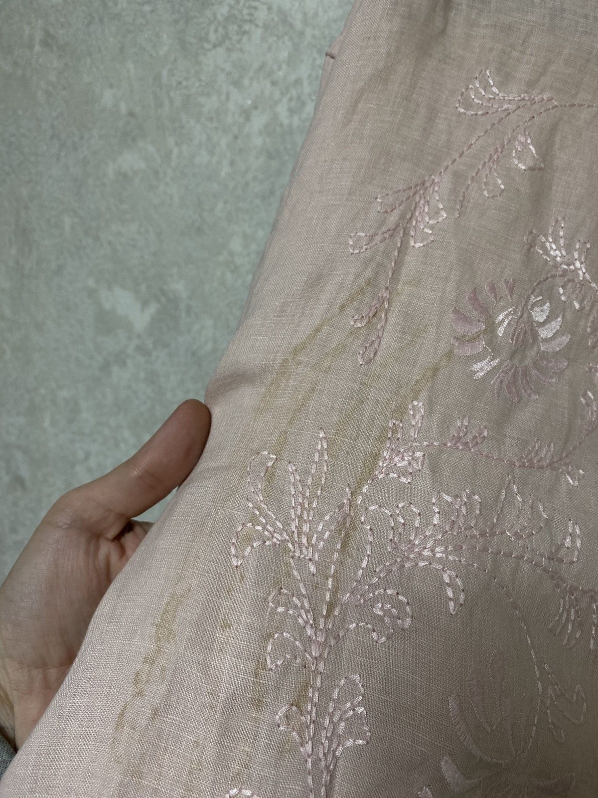 Salvatore Ferragamo Salvatore Ferragamo vintage linen floral shirt Size US M / EU 48-50 / 2 - 4 Thumbnail
