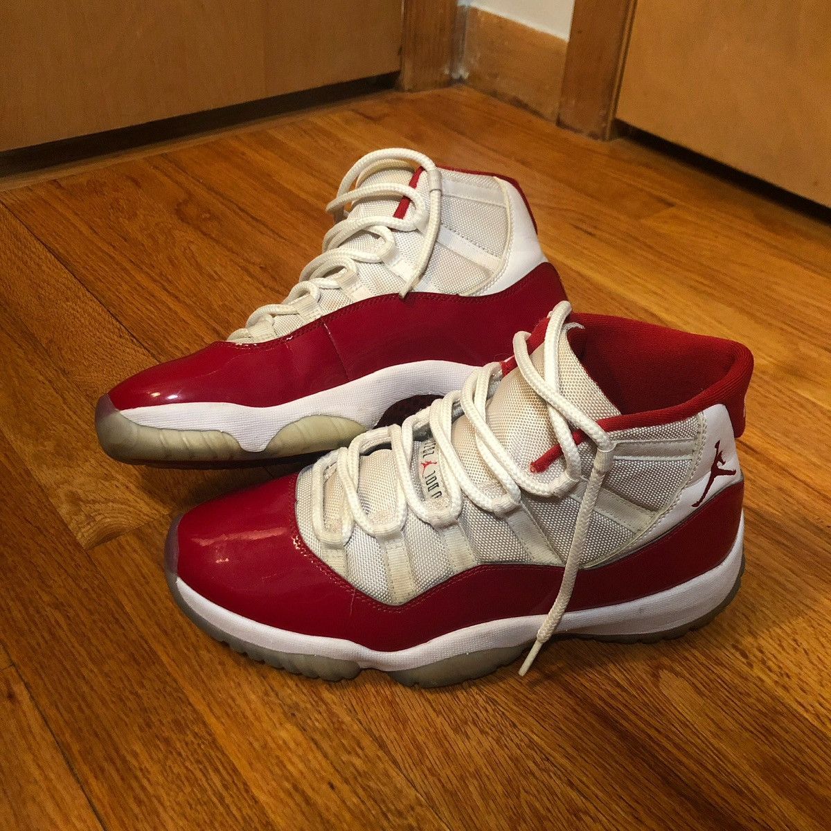 Jordan Brand air jordan 11 “cherry” Size US 10 / EU 43 - 2 Thumbnail