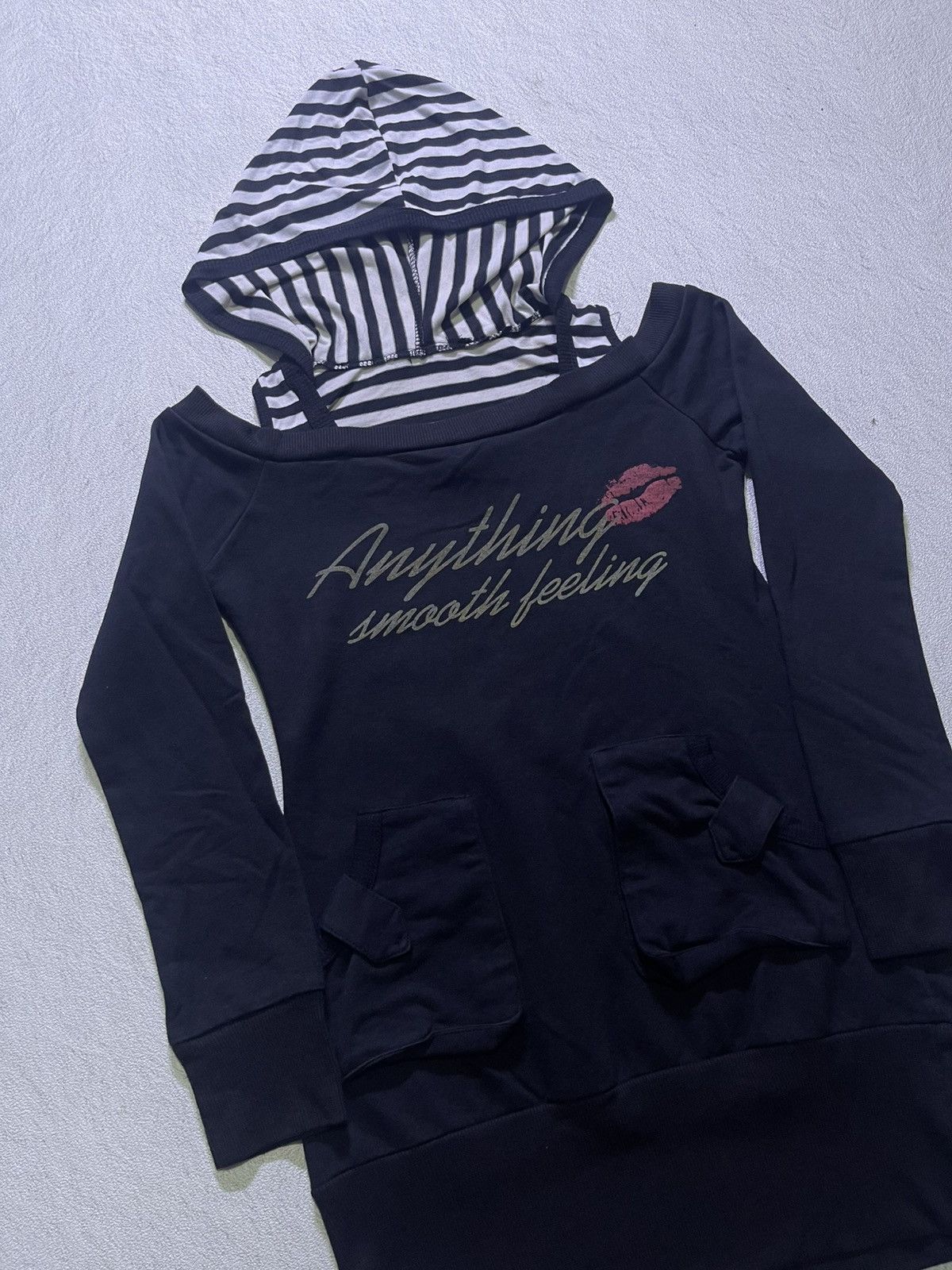 Hysteric Glamour Y2K GIRL'S MODAY long sleeve tshirt Size S / US 4 / IT 40 - 2 Thumbnail