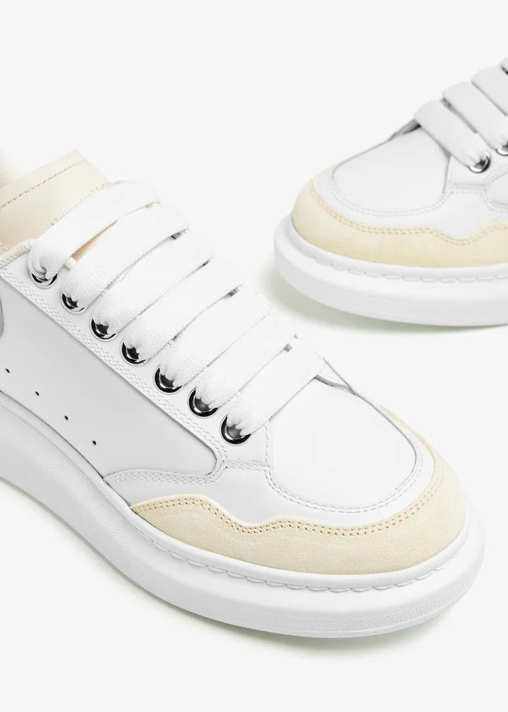 Alexander McQueen o1w1db10925 Oversized Sneaker in White Size US 10 / IT 40 - 3 Thumbnail