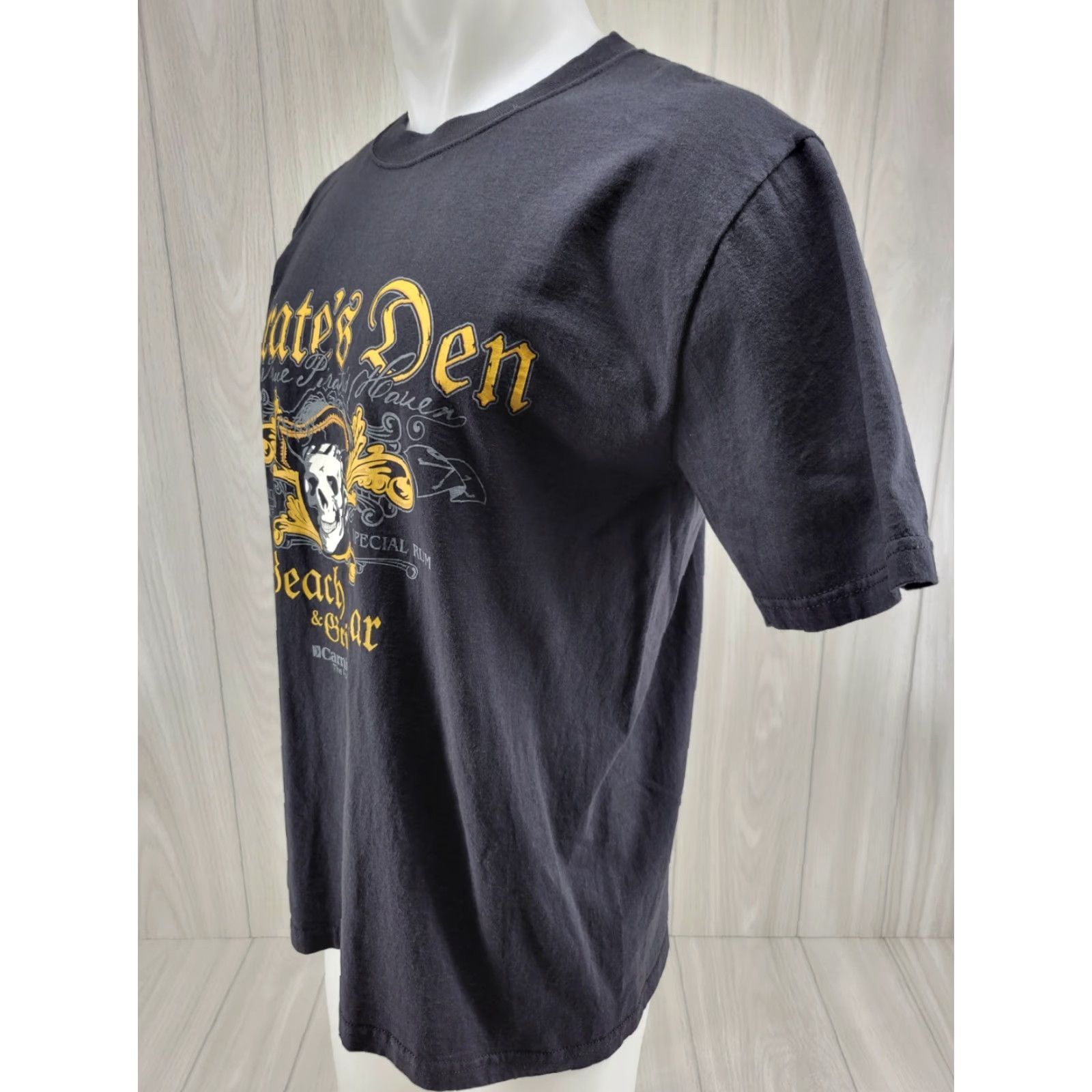 Vintage VINTAGE Carnival Pirates Den Beach Bar Carnival Cruise Black Short Sleeve T-Shirt L Men 90s Size US L / EU 52-54 / 3 - 3 Thumbnail