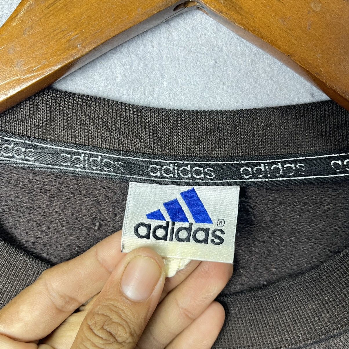Adidas Vintage Adidas 3-Stripe FIFA 1998 Sweatshirt Size US L / EU 52-54 / 3 - 7 Thumbnail