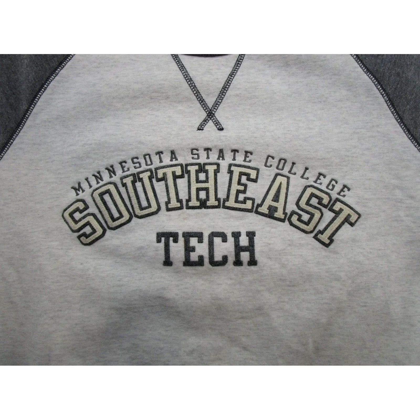 Champion Minnesota State College Southwest Tech Embroidered Sweatshirt Mens Size L Multicolor College Size US L / EU 52-54 / 3 - 2 Thumbnail