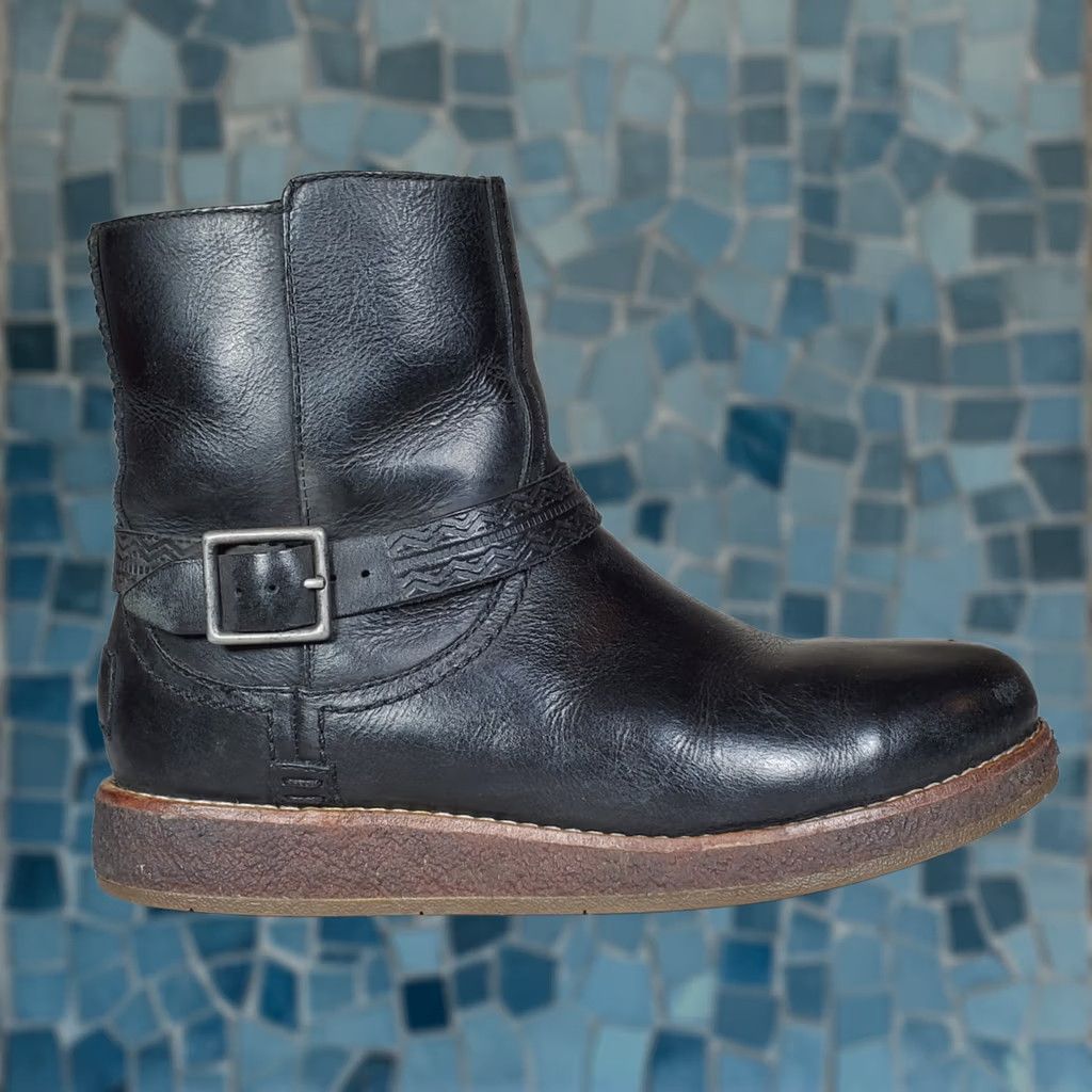 Ugg VINTAGE UGG Australia Camren Leather Boots Black Buckle Side Zip Women's US 5 Size US 5 / IT 35 - 1 Thumbnail