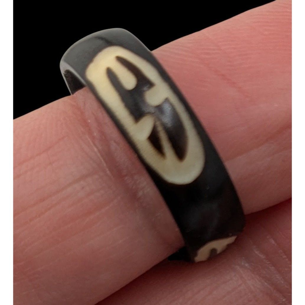 Other Vintage Hand-Carved Coconut Shell Ring Size 7.75 With Tribal Size ONE SIZE - 1 Thumbnail