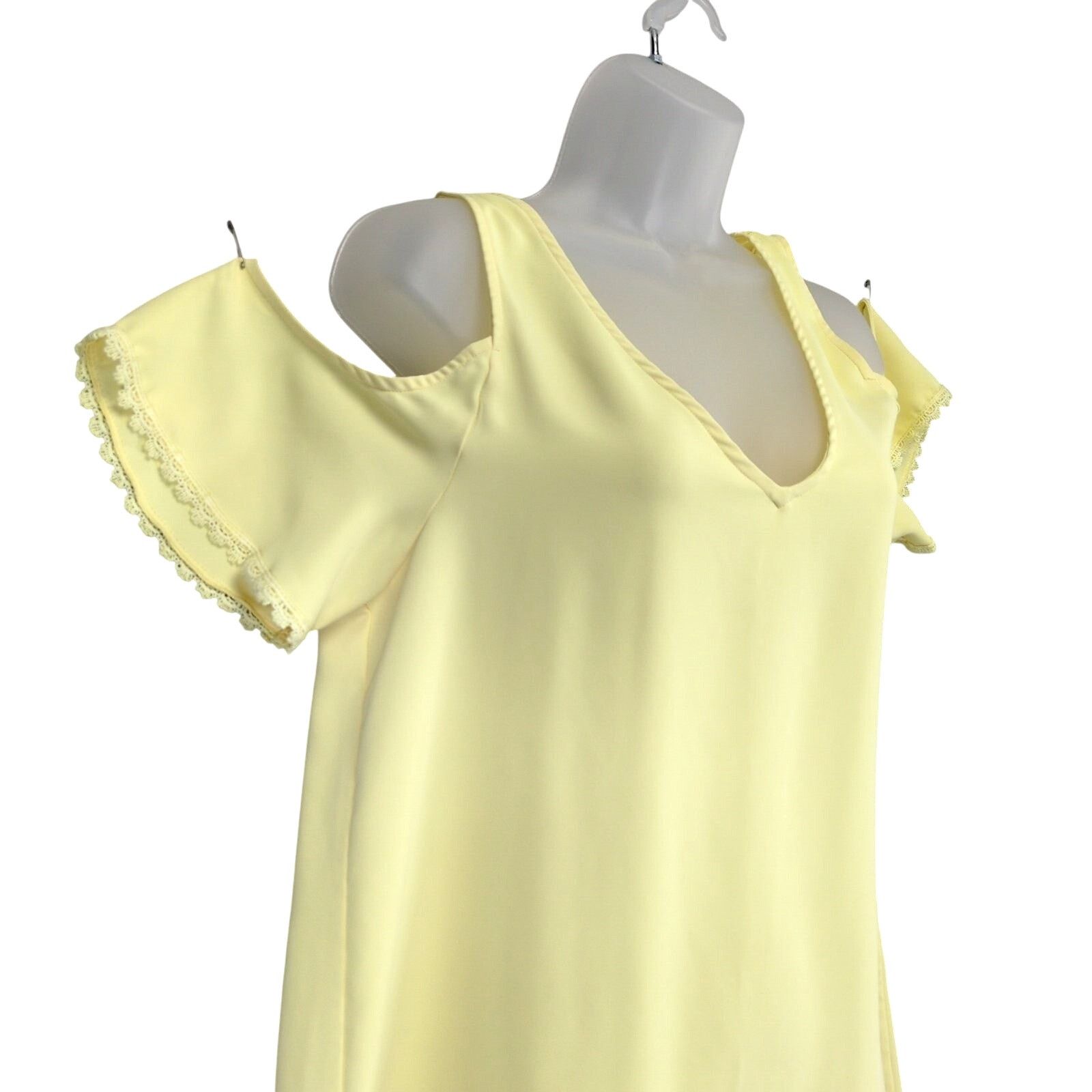 Other Everly Butter Yellow Open Shoulder V-Neck Mini Dress Size L / US 10 / IT 46 - 2 Thumbnail