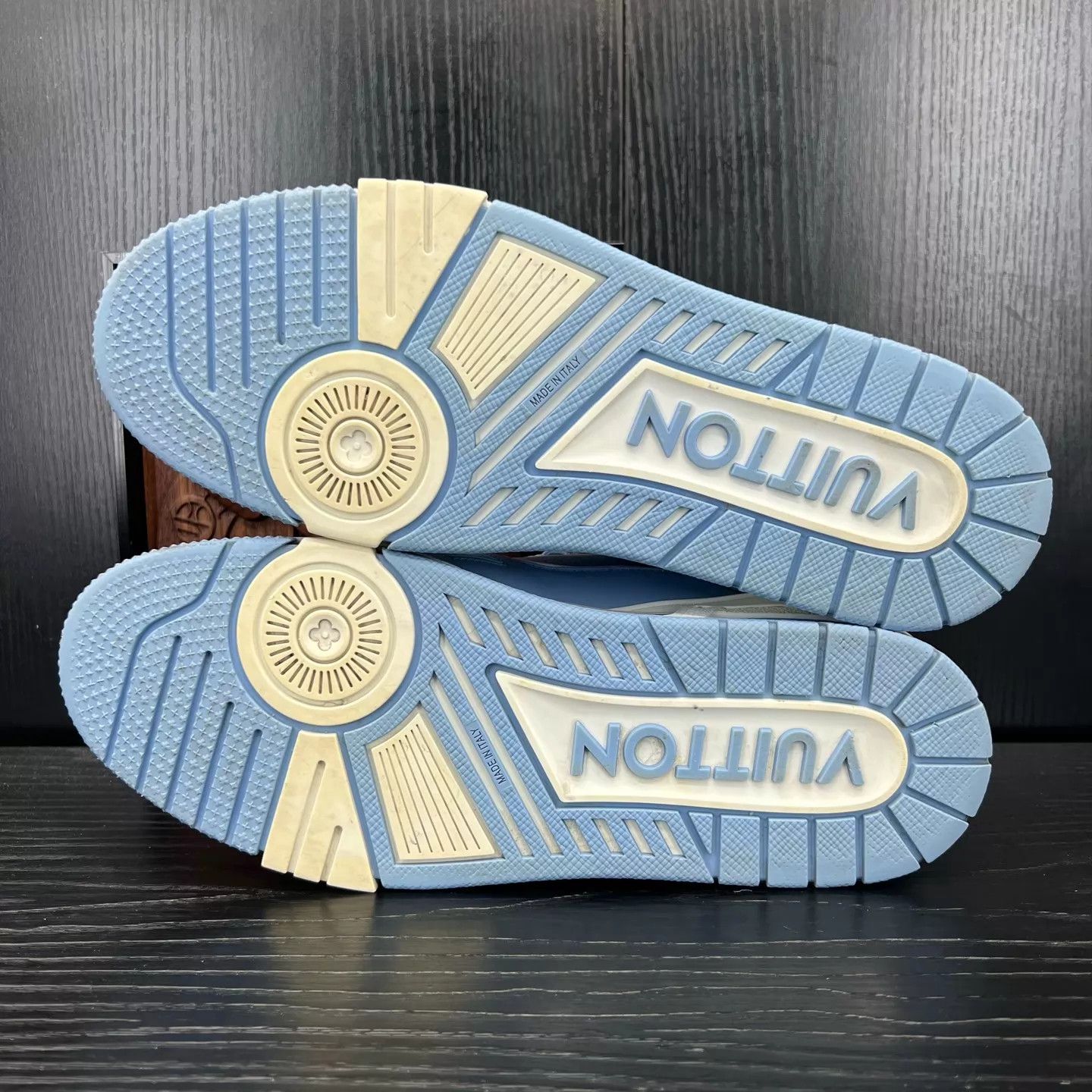 Louis Vuitton LV Trainer Sky Blue 7.5/41.5 Like New Original Box Size US 8.5 / EU 41-42 - 4 Thumbnail