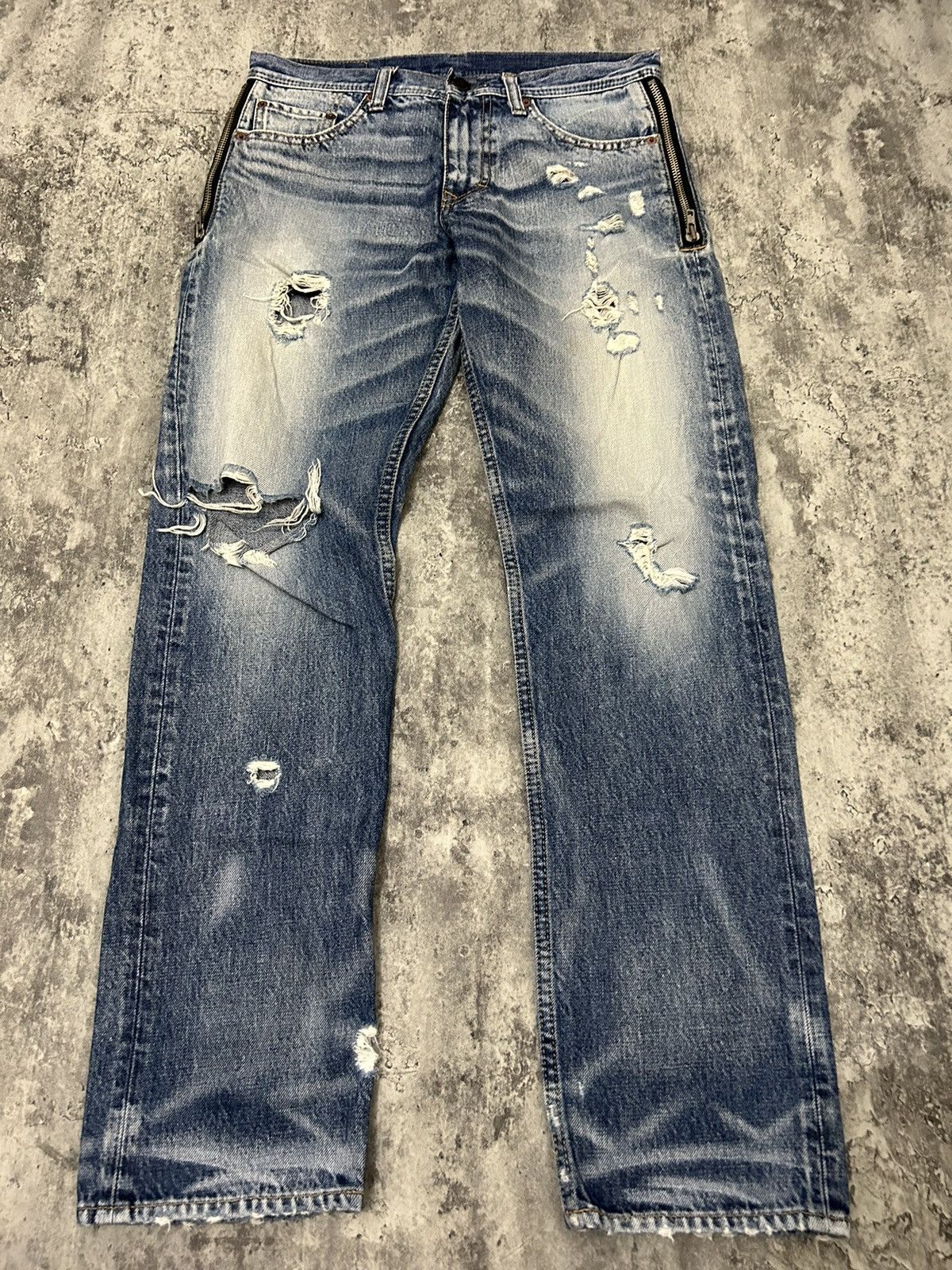Japanese Brand RNA Inch Distressed Ripped Jeans Size US 30 / EU 46 - 3 Thumbnail