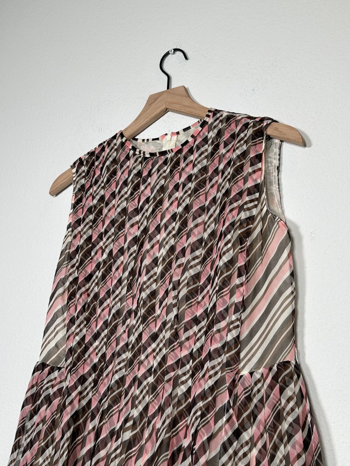 Prada Silk Plaid Pleated Sleeveless Mini Dress Size M / US 6-8 / IT 42-44 - 2 Thumbnail