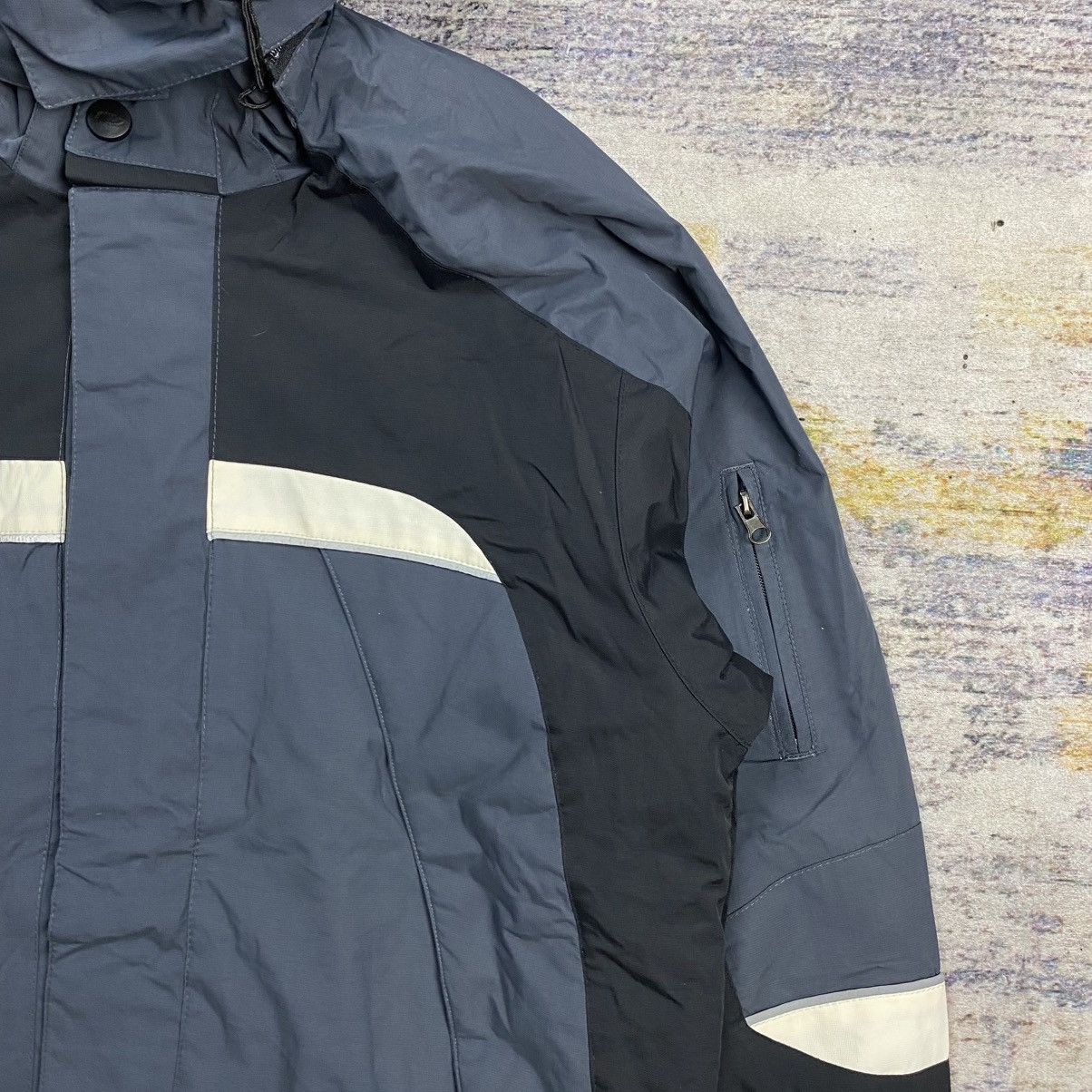 Oakley Oakley snowboard jacket Size US M / EU 48-50 / 2 - 10 Thumbnail