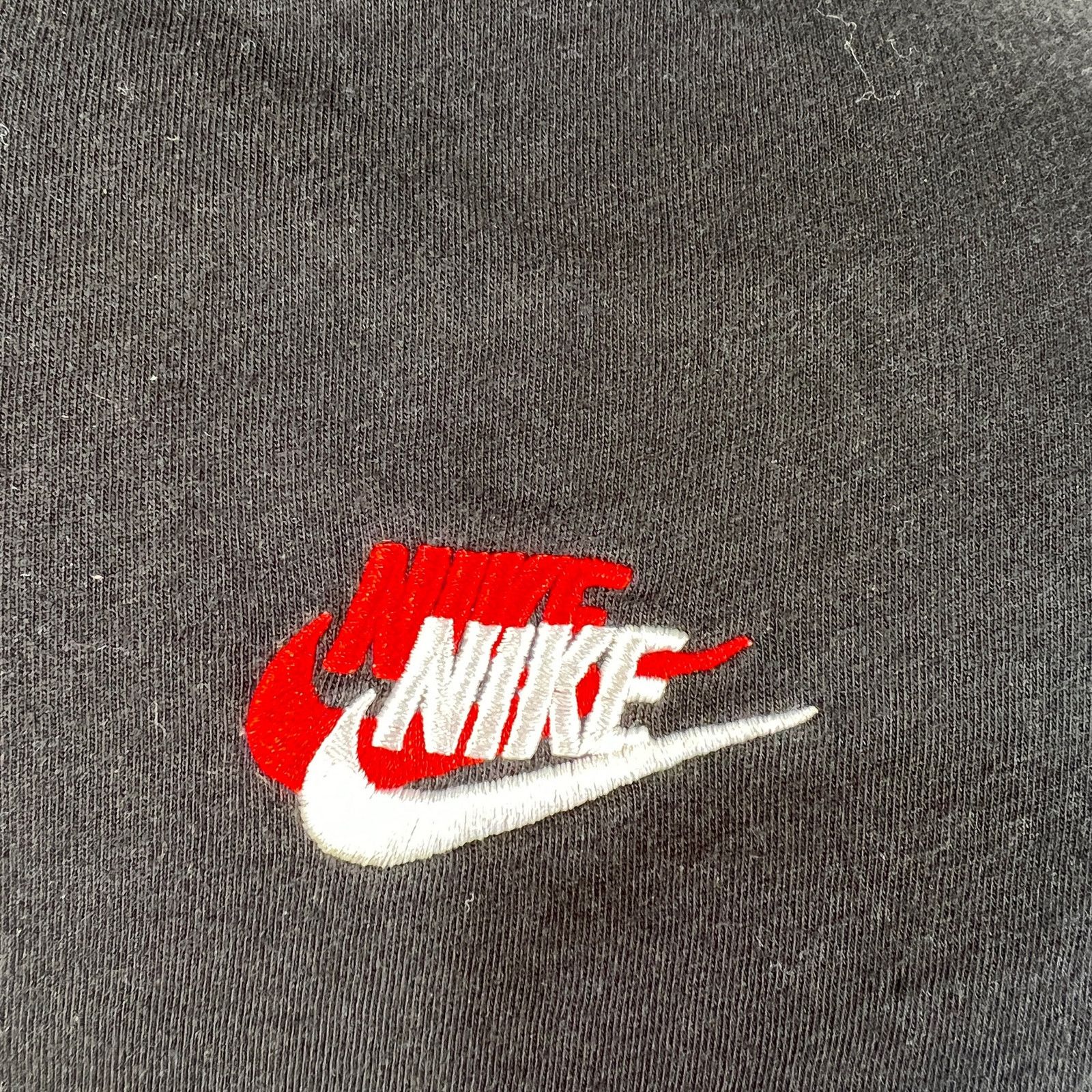 Nike Nike Sportswear NSW Club Essentials T-Shirt Logo Embroidery Size US S / EU 44-46 / 1 - 10 Thumbnail