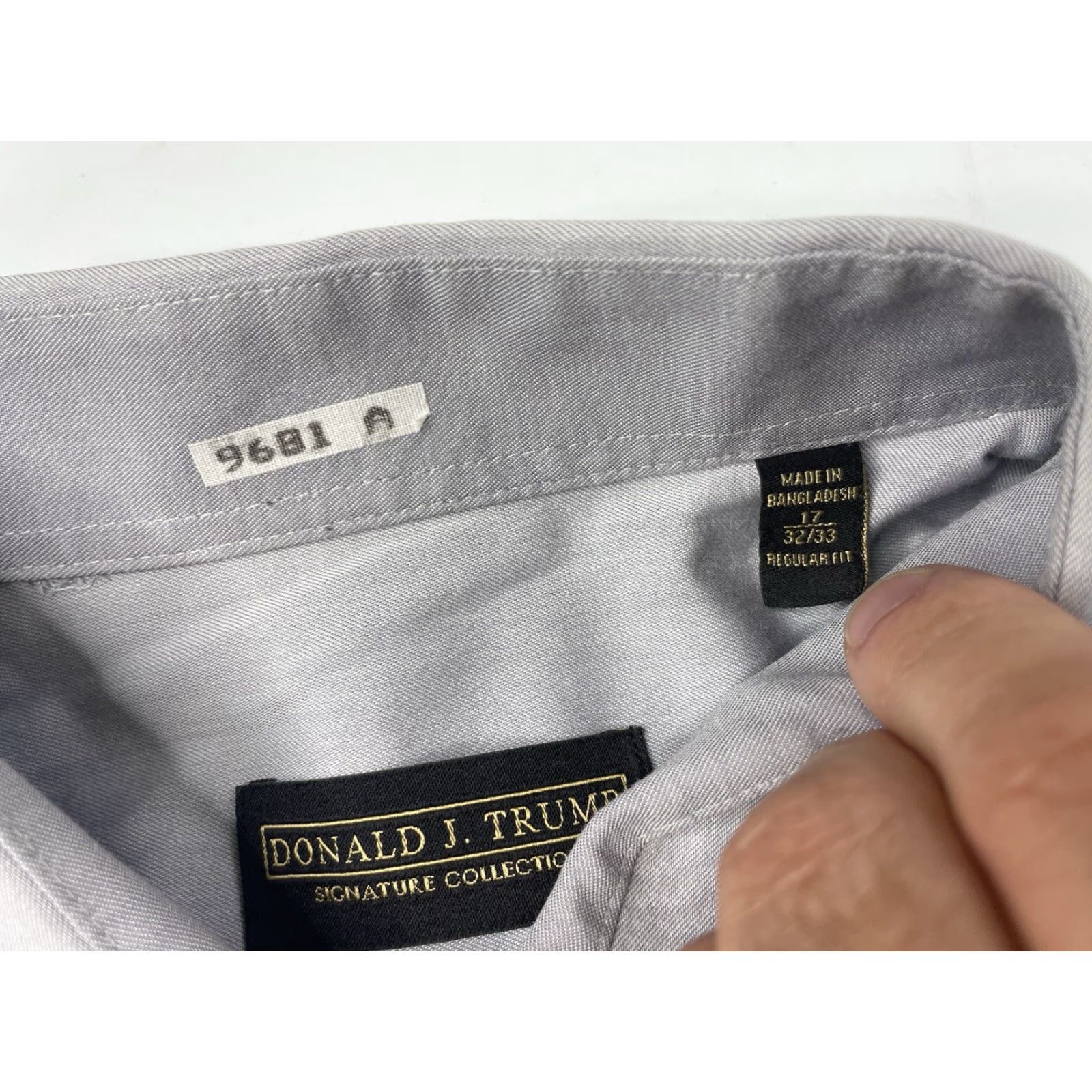 Vintage Donald J. Trump Shirt Mens 17 Dress Shirt Long Sleeve Collared French Cuff Gray Cotton Button 17 Regular Mens Size US XL / EU 56 / 4 - 4 Thumbnail