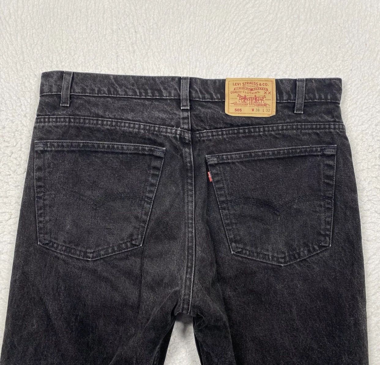Levi's Vintage Levi 505 Black Denim Jeans USA 38X32 Actual 36X32 Size US 36 / EU 52 - 7 Thumbnail