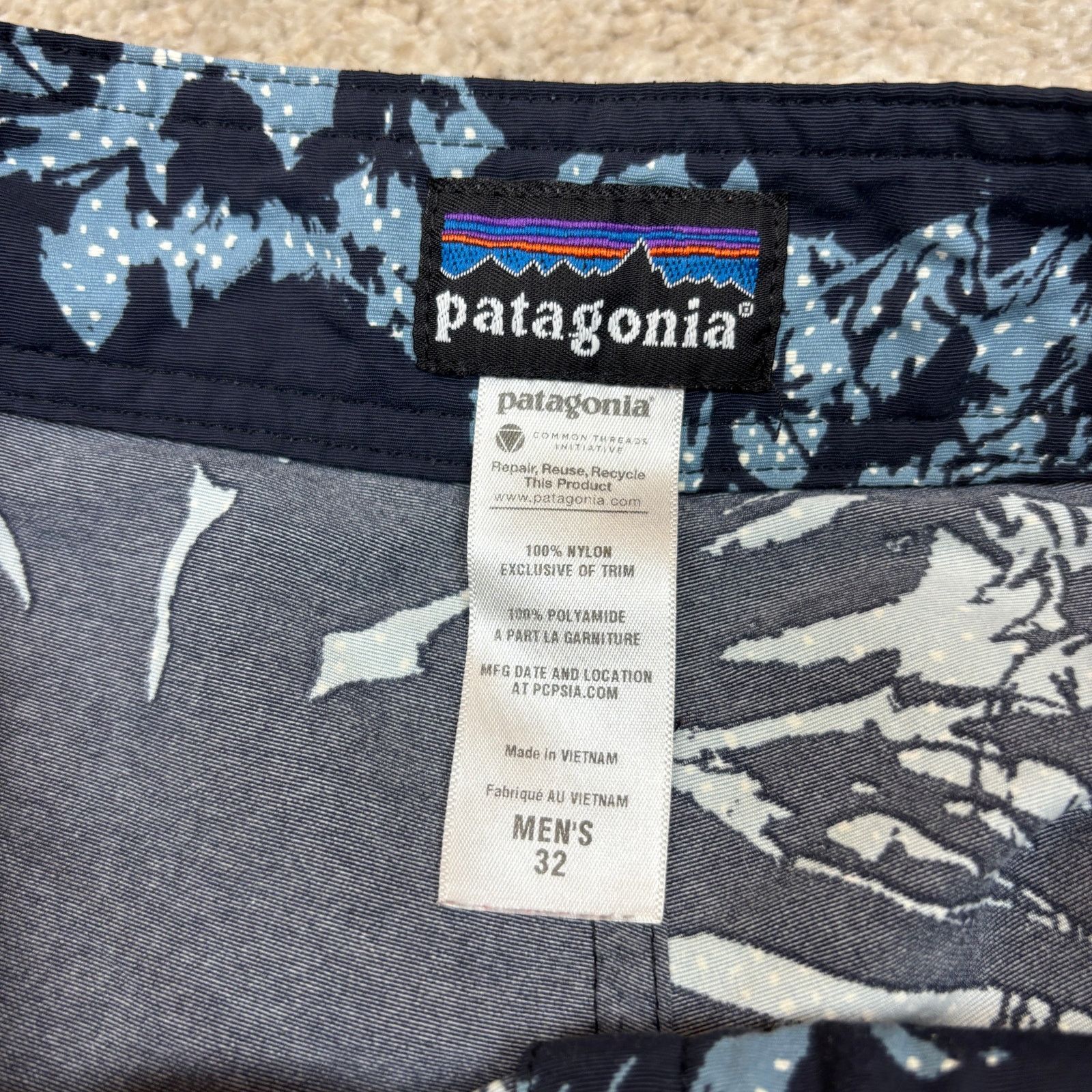 Patagonia Patagonia Wavefarer 9" Board Shorts Surf Swim Men's 32 Size US 32 / EU 48 - 4 Thumbnail