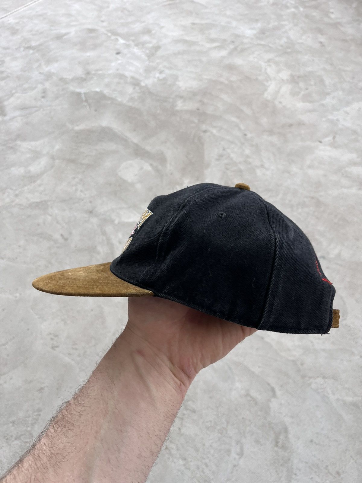 Levi's Vintage Levis 80s Cap Black Leather Visor Avantgarde Y2K Size ONE SIZE - 3 Thumbnail