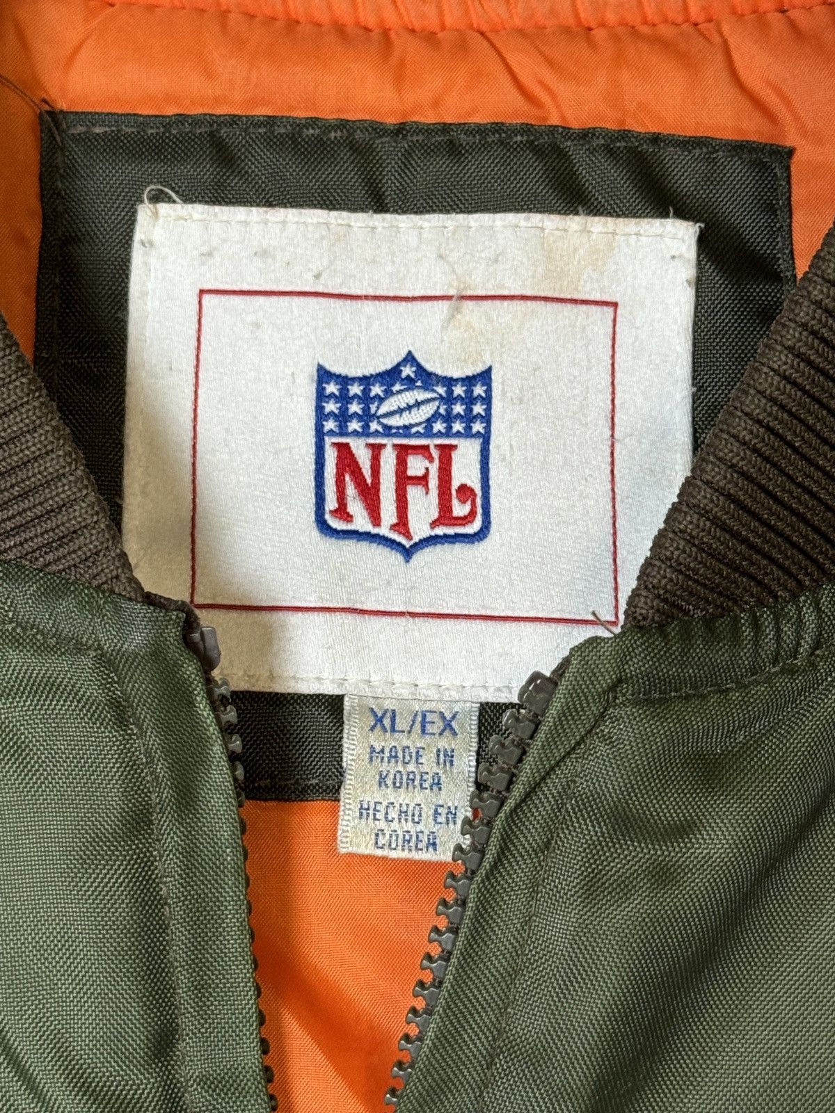 NFL Cleveland Browns NFL Full Zip Bomber Varsity Jacket Size US XL / EU 56 / 4 - 4 Thumbnail