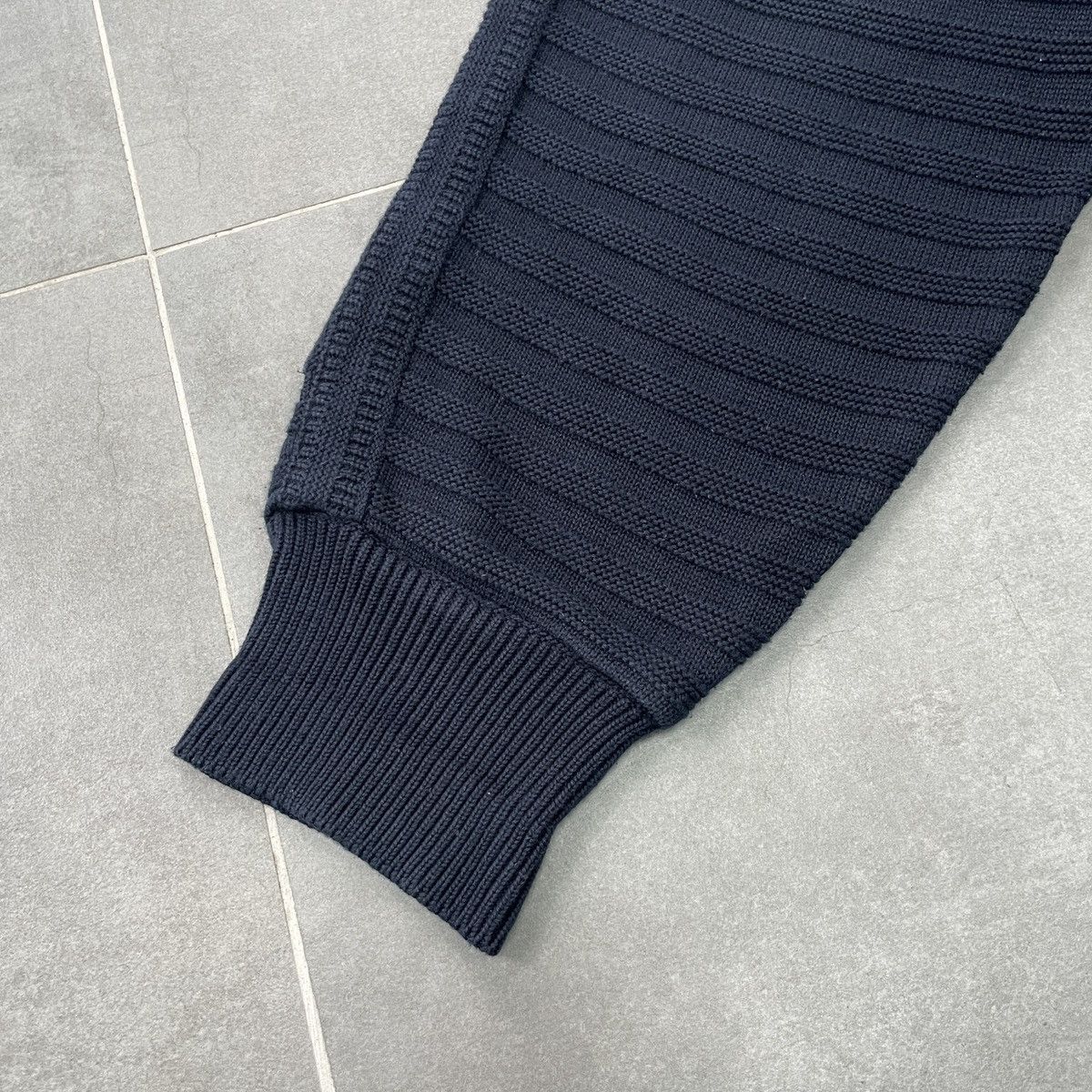 Carlo Colucci × Vintage Vintage Carlo Colucci Sweater Size 48 Size US L / EU 52-54 / 3 - 19 Thumbnail