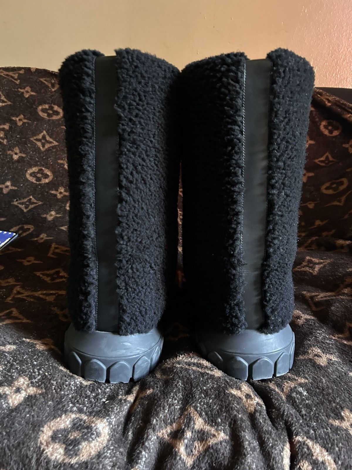 Rick Owens Rick Owens Black Shearling Lunar Tractor Boots Size US 10 / EU 43 - 5 Thumbnail