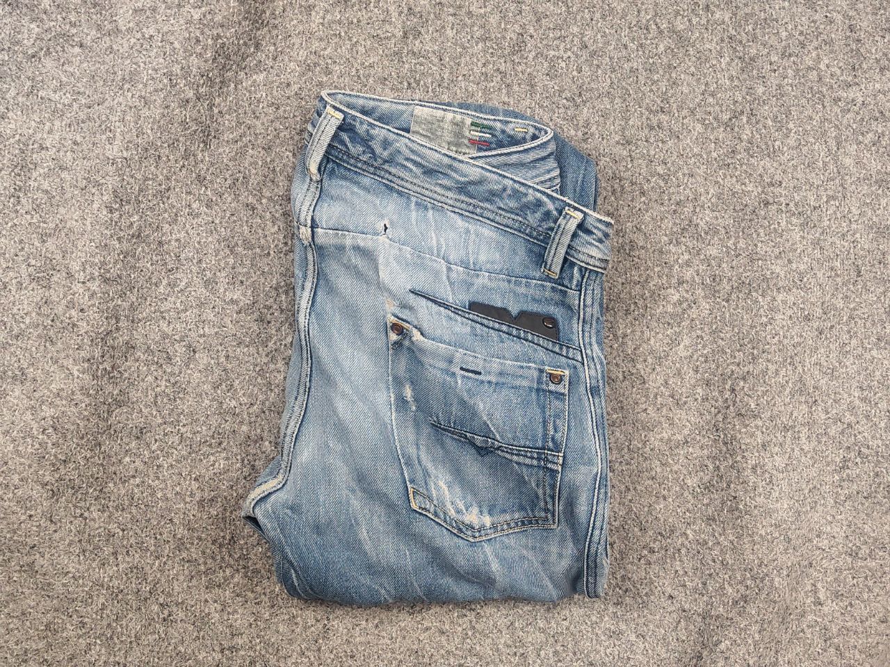 Diesel Vintage Diesel Industries Darron Eyecons Jeans Denim LGB Size US 32 / EU 48 - 1 Thumbnail