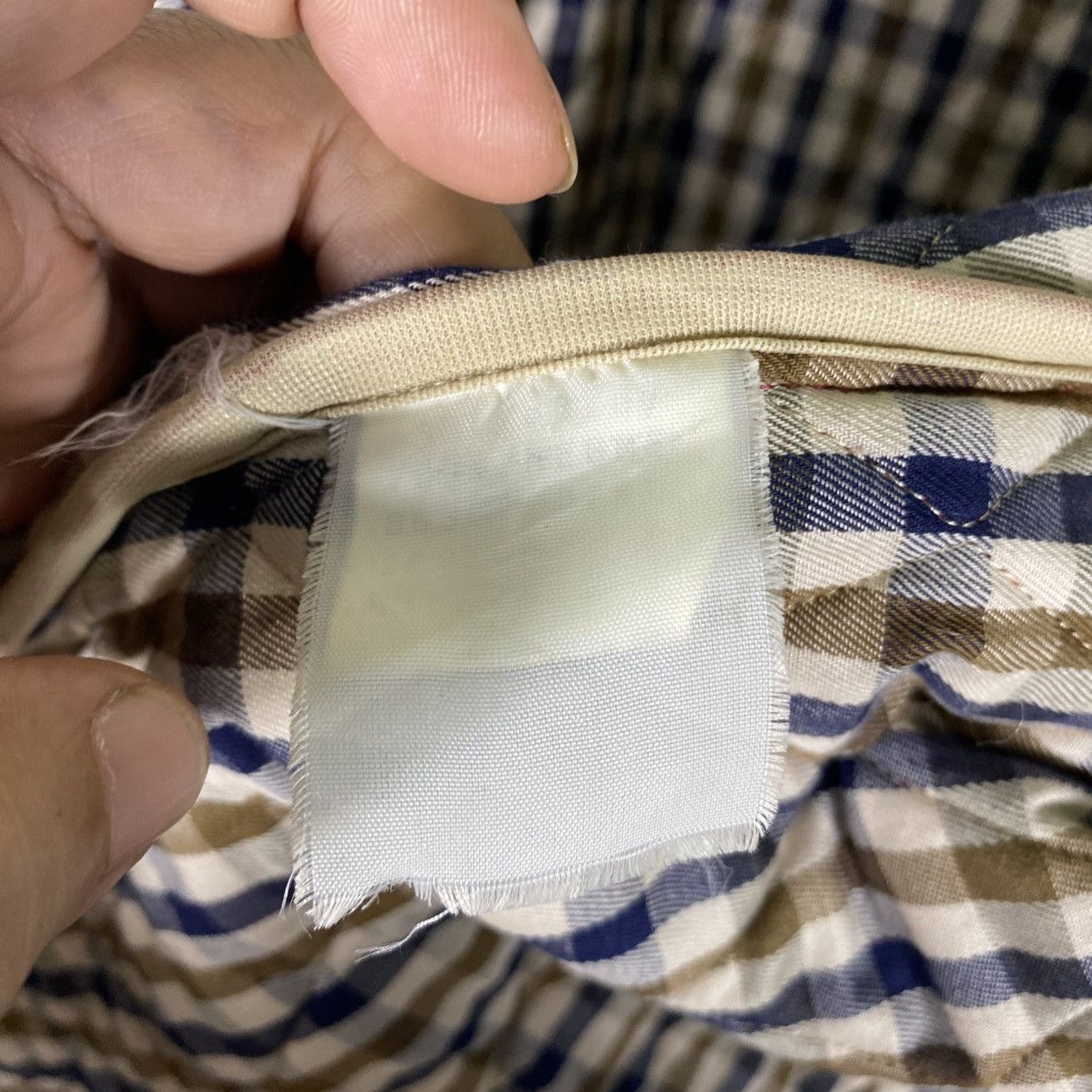 Aquascutum × Japanese Brand × Vintage Vintage Aquascutum Of London Quilted Snap Button M Size Size US M / EU 48-50 / 2 - 9 Thumbnail