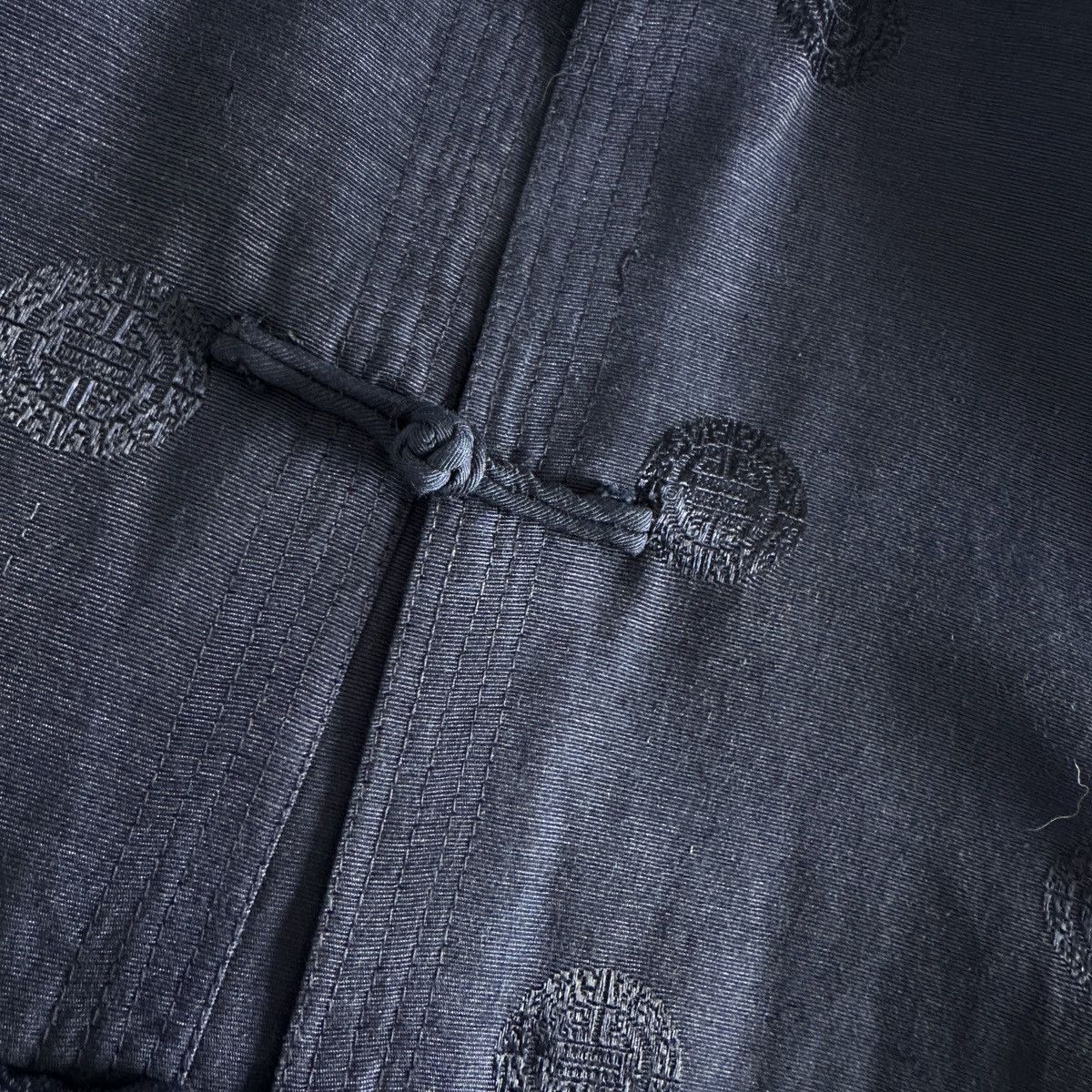Vintage Vintage 90s 100% Silk Monogram Japanese style kimono shirt Size US L / EU 52-54 / 3 - 7 Thumbnail