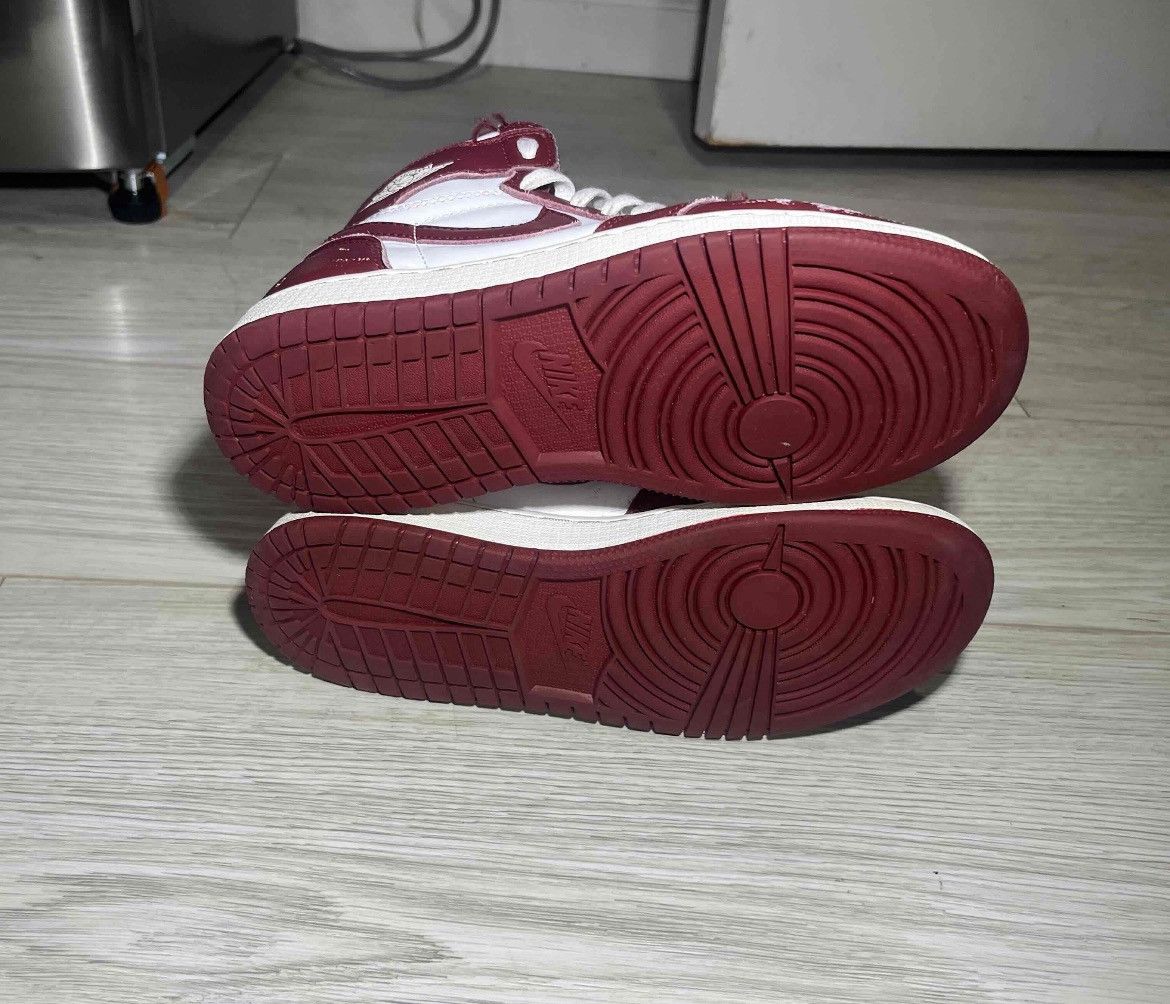 Jordan Brand jordan 1 artisanal red size 5 Size US 5 / EU 37 - 5 Thumbnail