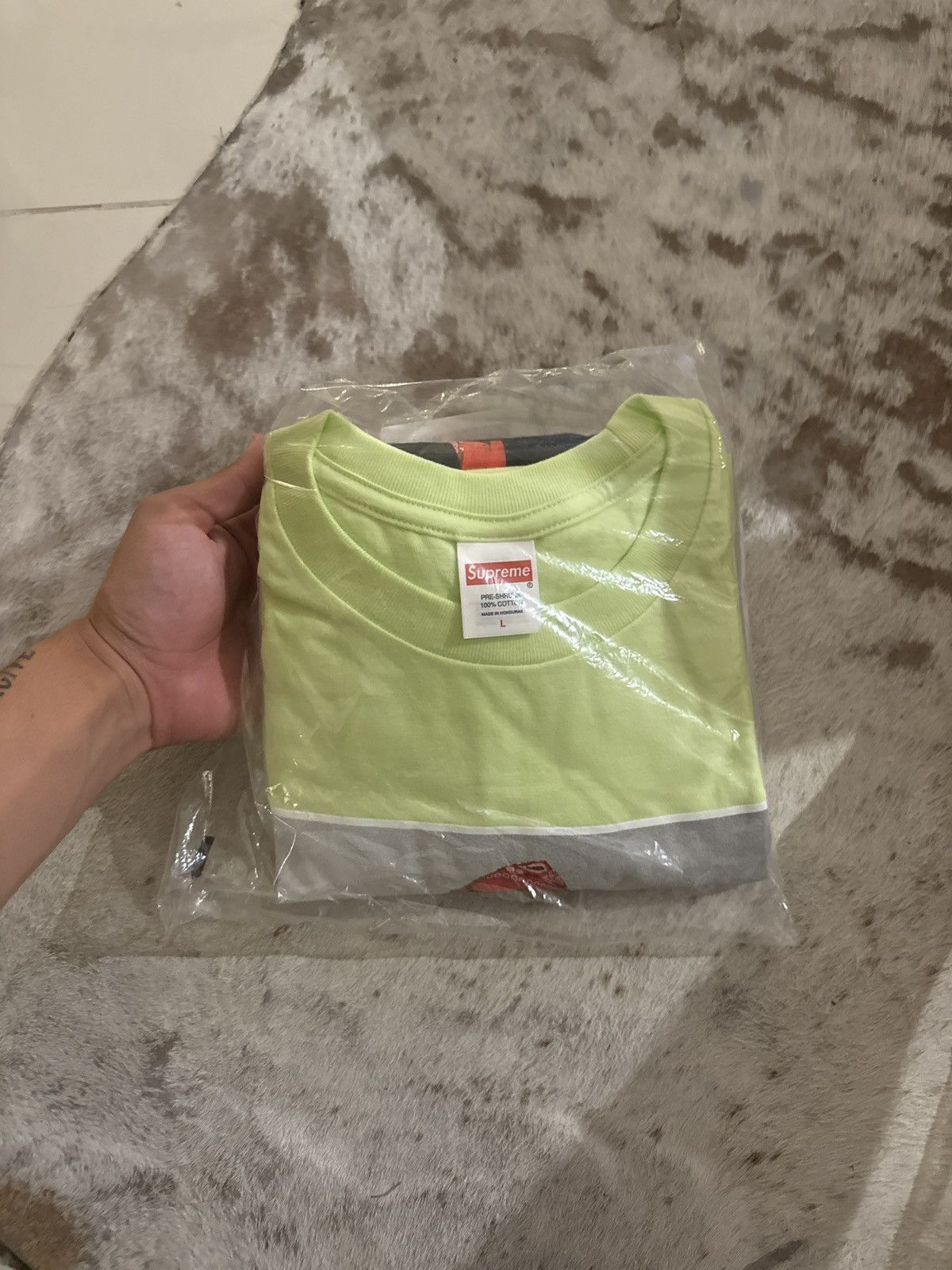 Supreme Supreme play boi carti tee Size US L / EU 52-54 / 3 - 4 Thumbnail