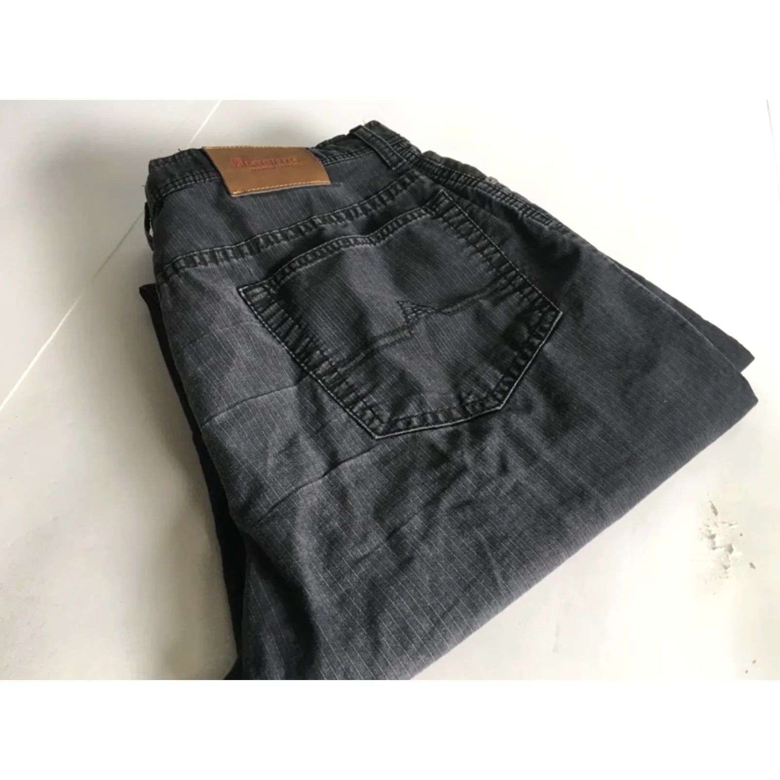 Vintage Alberto Jeans Mens black Denim Straight Pants Lose Fit casual mens 34x29 Size US 34 / EU 50 - 2 Thumbnail