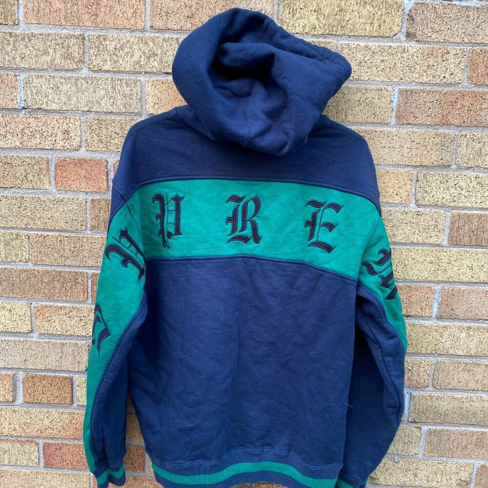 Supreme Supreme Old English Stripe Zip Up Sweatshirt Medium Size US M / EU 48-50 / 2 - 3 Thumbnail