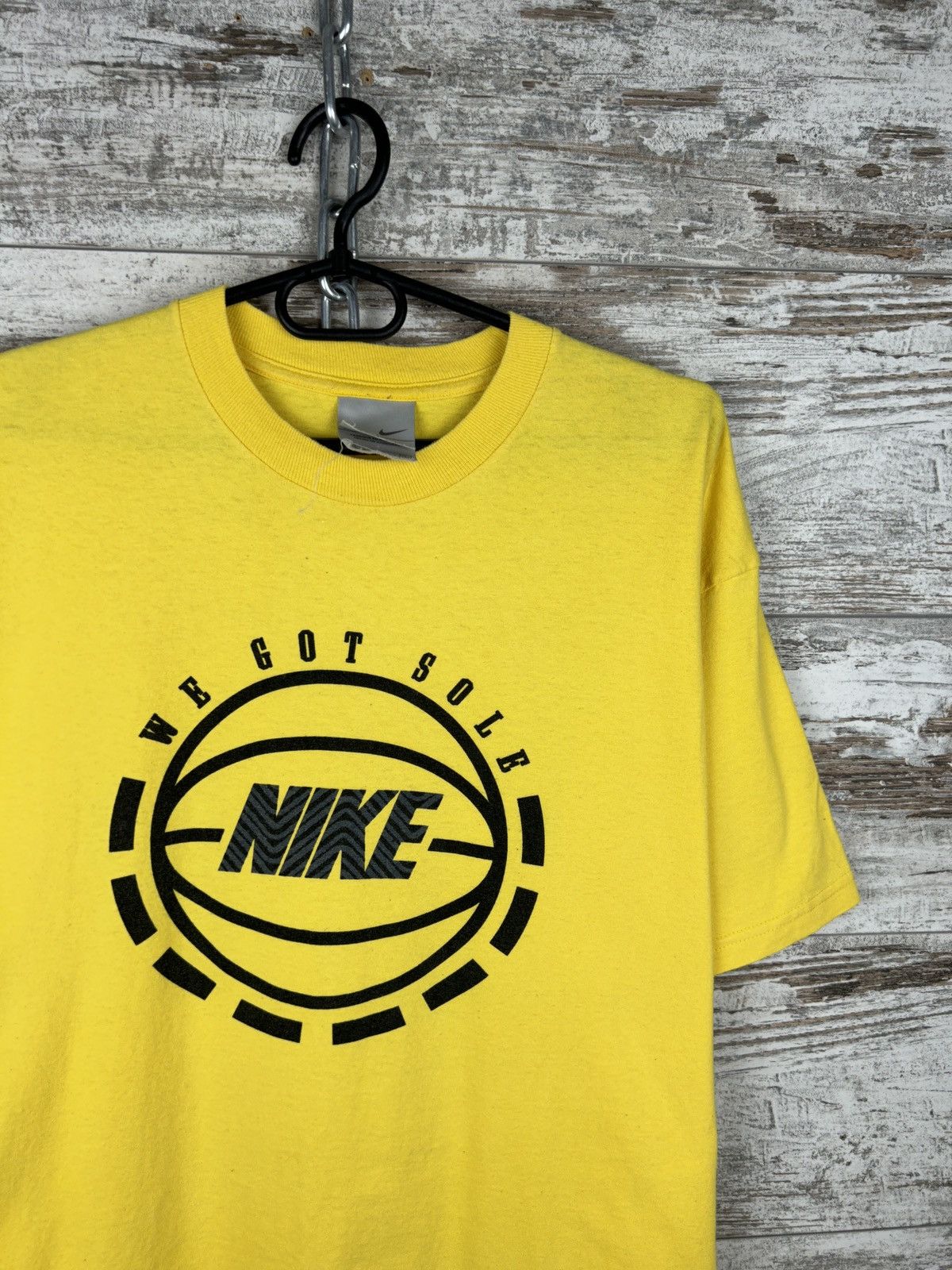 Nike Mens Vintage Nike Big Logo T Shirt rare y2k streetwear tee Size US XL / EU 56 / 4 - 2 Thumbnail