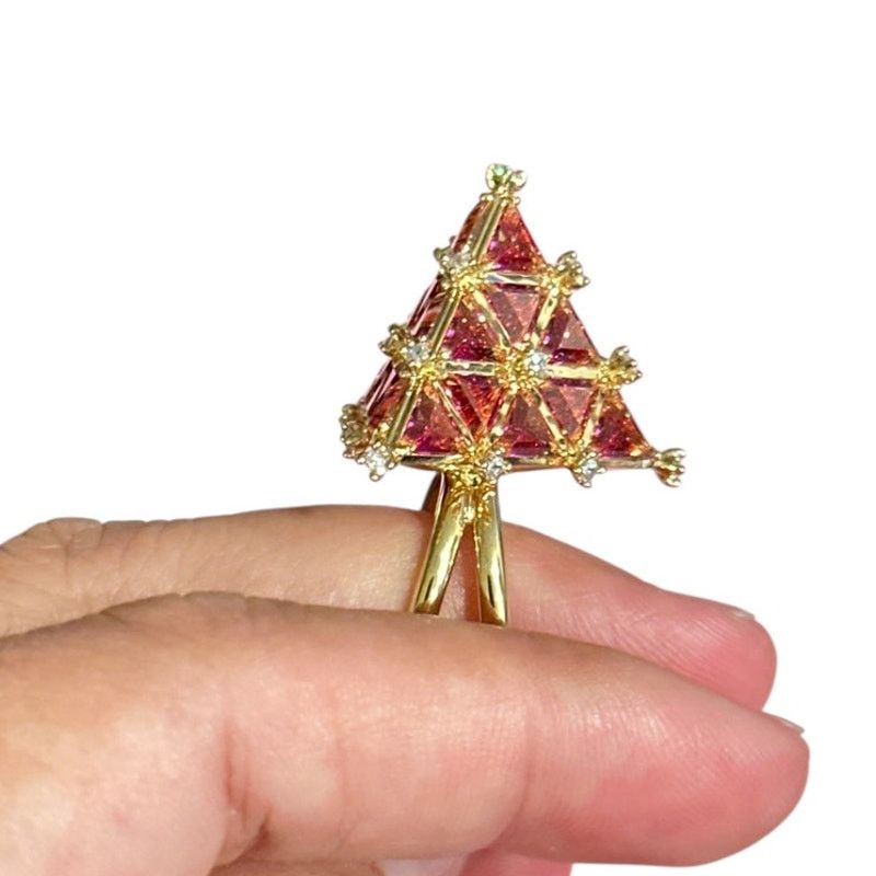 Swarovski Swarovski Curiosa cocktail ring Triangle cut, Red, 7 Size ONE SIZE - 8 Thumbnail