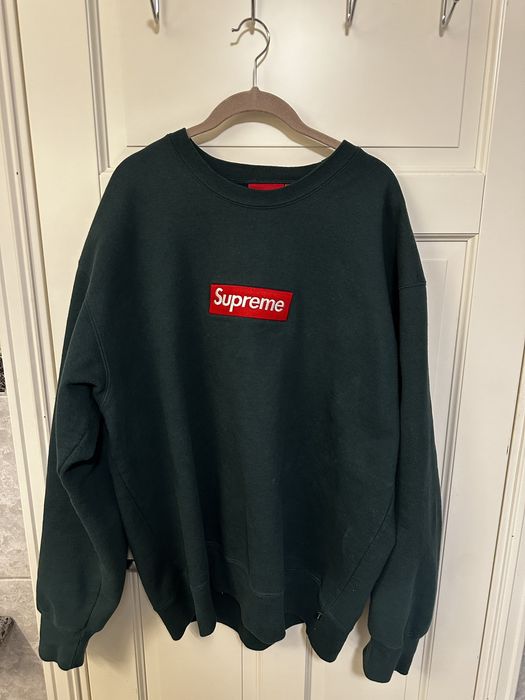 Supreme SUPREME BOX LOGO FW22 (Pine Green) | Grailed