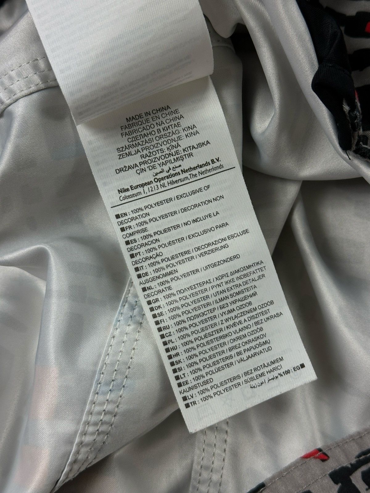 Nike Vintage Y2K Nike 6.0 Board Short Swim Trunks Surf Style Size US 30 / EU 46 - 10 Thumbnail