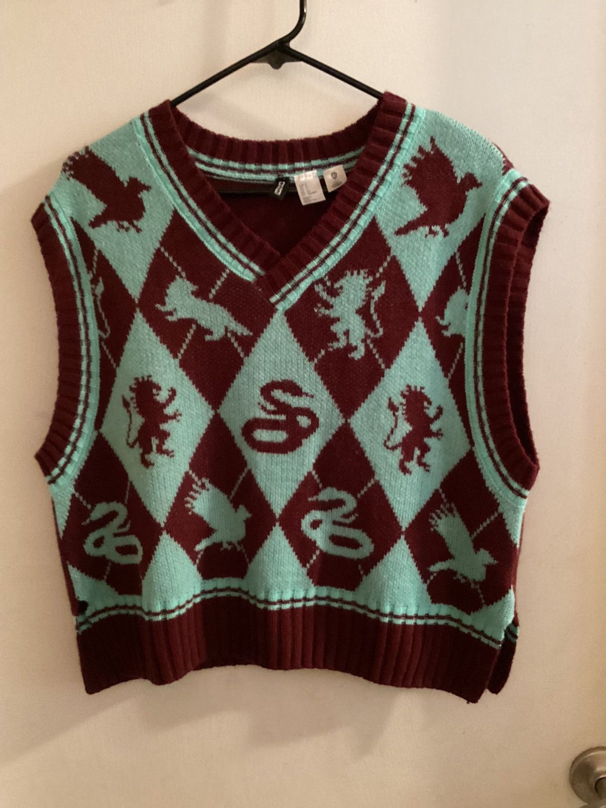 Divided × Warner Bros Harry Potter WB Wizarding World Sweater Vest Size Small Size S / US 4 / IT 40 - 3 Thumbnail