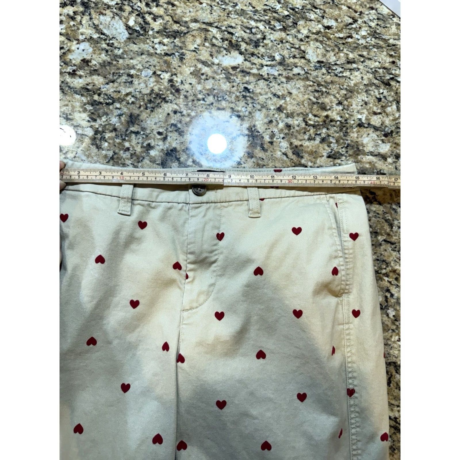 J.Crew VINTAGE? J.CREW Women’s High-Rise Girlfriend Chino Pants tan khaki w red hearts sz 4 Size 27" / US 4 / IT 40 - 7 Thumbnail