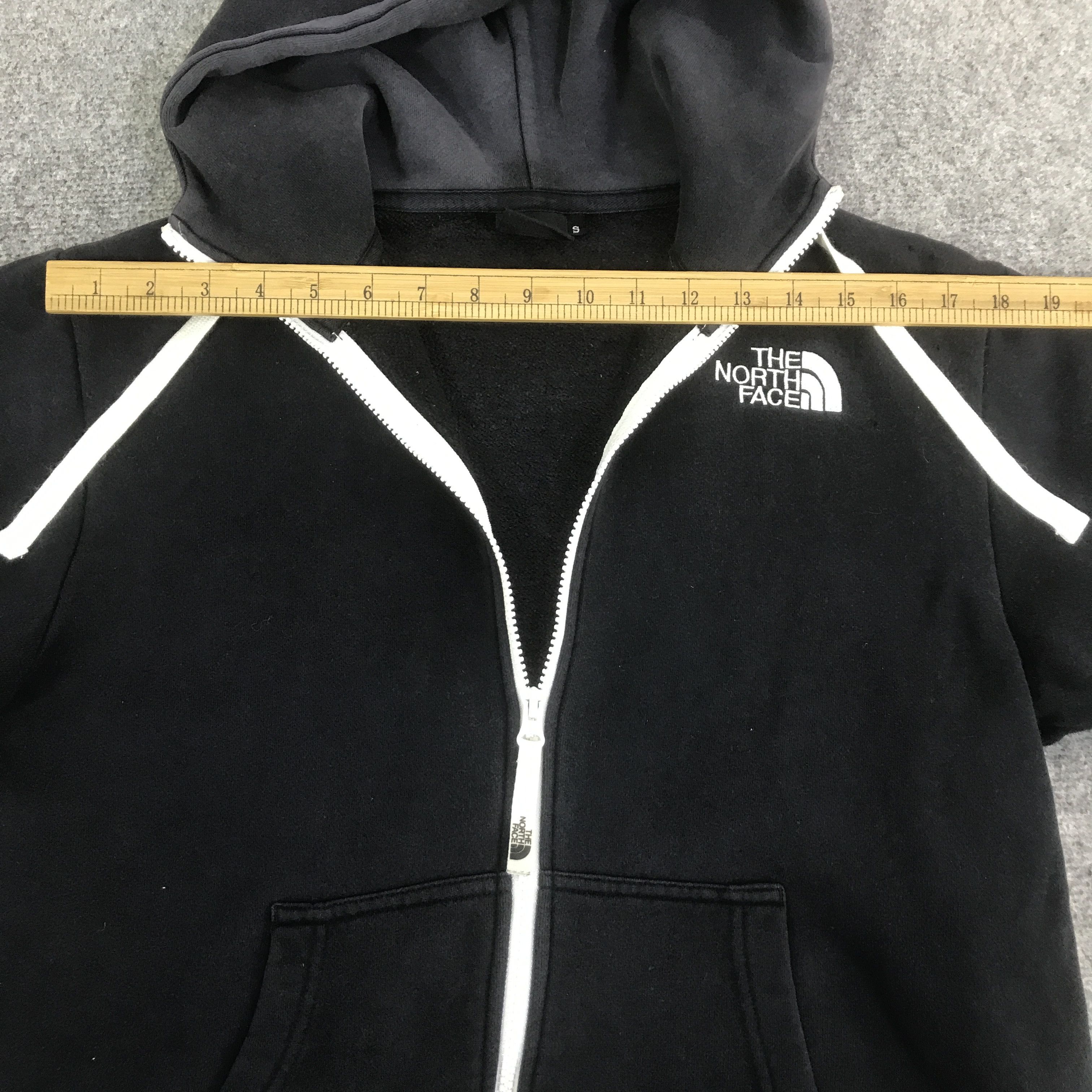 The North Face THE NORTH FACE NAVY FADED HOODIE SWEATER K128B2 Size US S / EU 44-46 / 1 - 5 Thumbnail