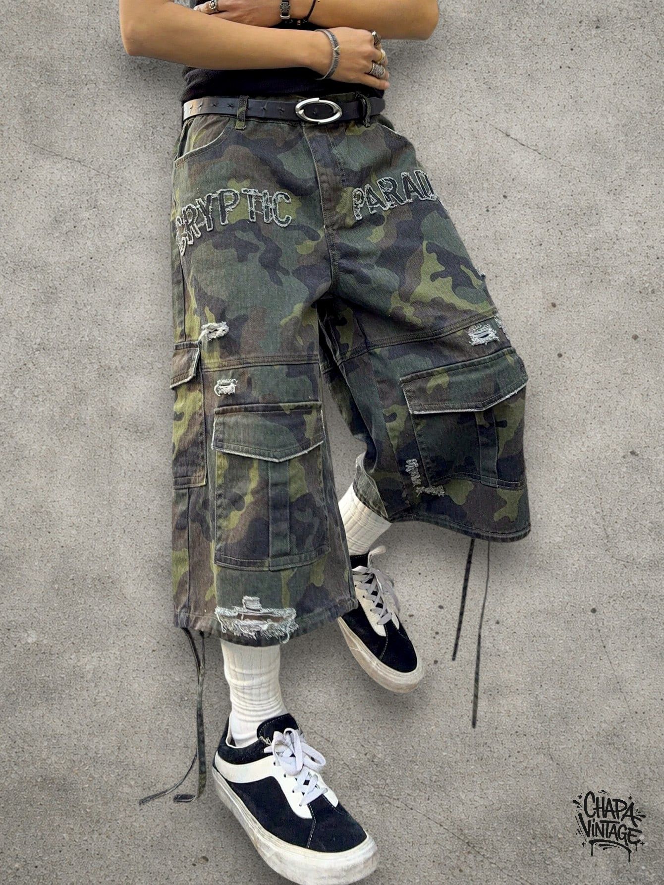 Japanese Brand Cargo camo loose shorts Size US 32 / EU 48 - 2 Thumbnail