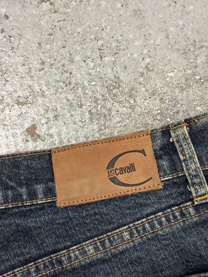 Just Cavalli 2000s Cavalli Blue Denim Washed Jeans Size 28" / US 6 / IT 42 - 9 Thumbnail