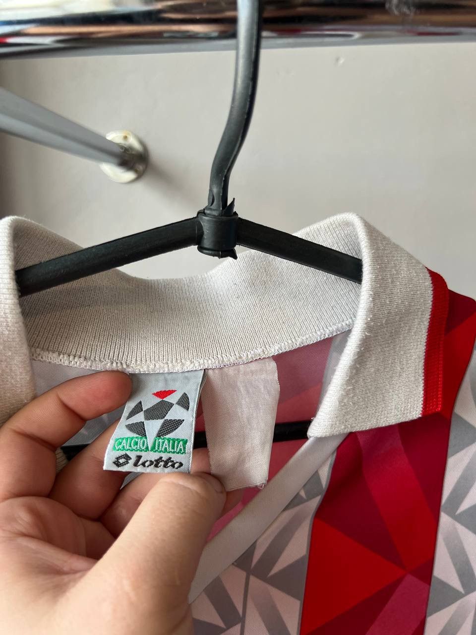 Lotto Sport 90’S LOTTO SPORT TEMPLATE RED ICONIC SOCCER FOOTBALL JERSEY Size US L / EU 52-54 / 3 - 7 Thumbnail