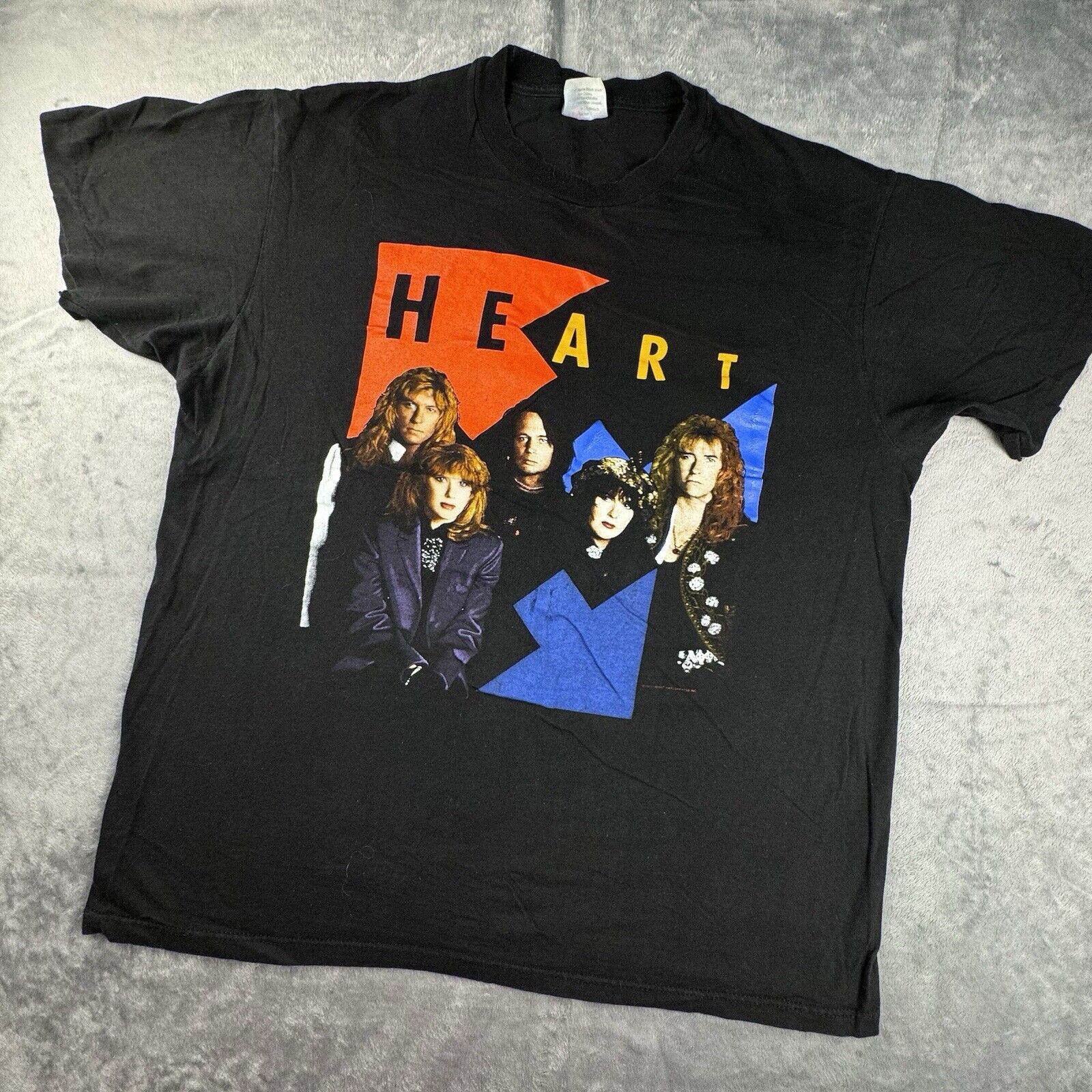 Hanes Vintage HEART World Tour 1990 Single Stitch T-Shirt Black XL Size US XL / EU 56 / 4 - 1 Thumbnail