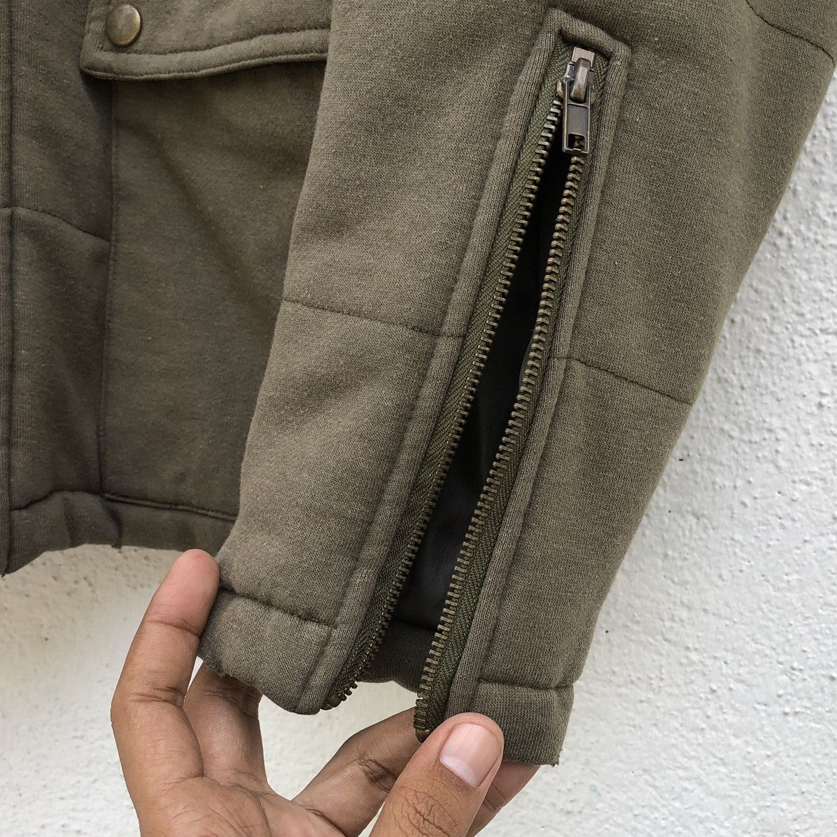 Vintage Vintage Woolrich Distressed Warm Cotton Zipper Jacket Size US XL / EU 56 / 4 - 12 Thumbnail